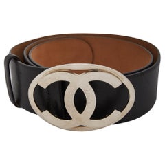 Chanel Vintage Black Calfskin Sliver CC Buckle Belt (90/36) 2000