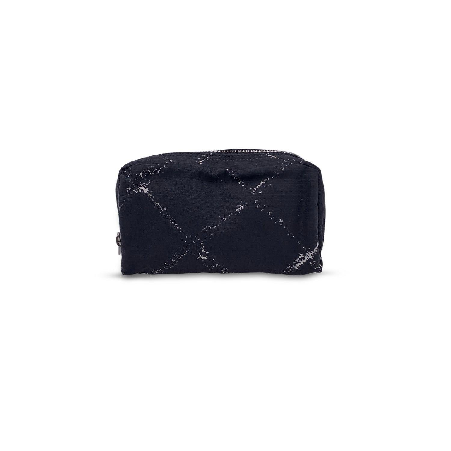 Chanel Vintage Black Canvas Nylon Old Travel Line Mini Zip Pouch In Excellent Condition In Rome, Rome