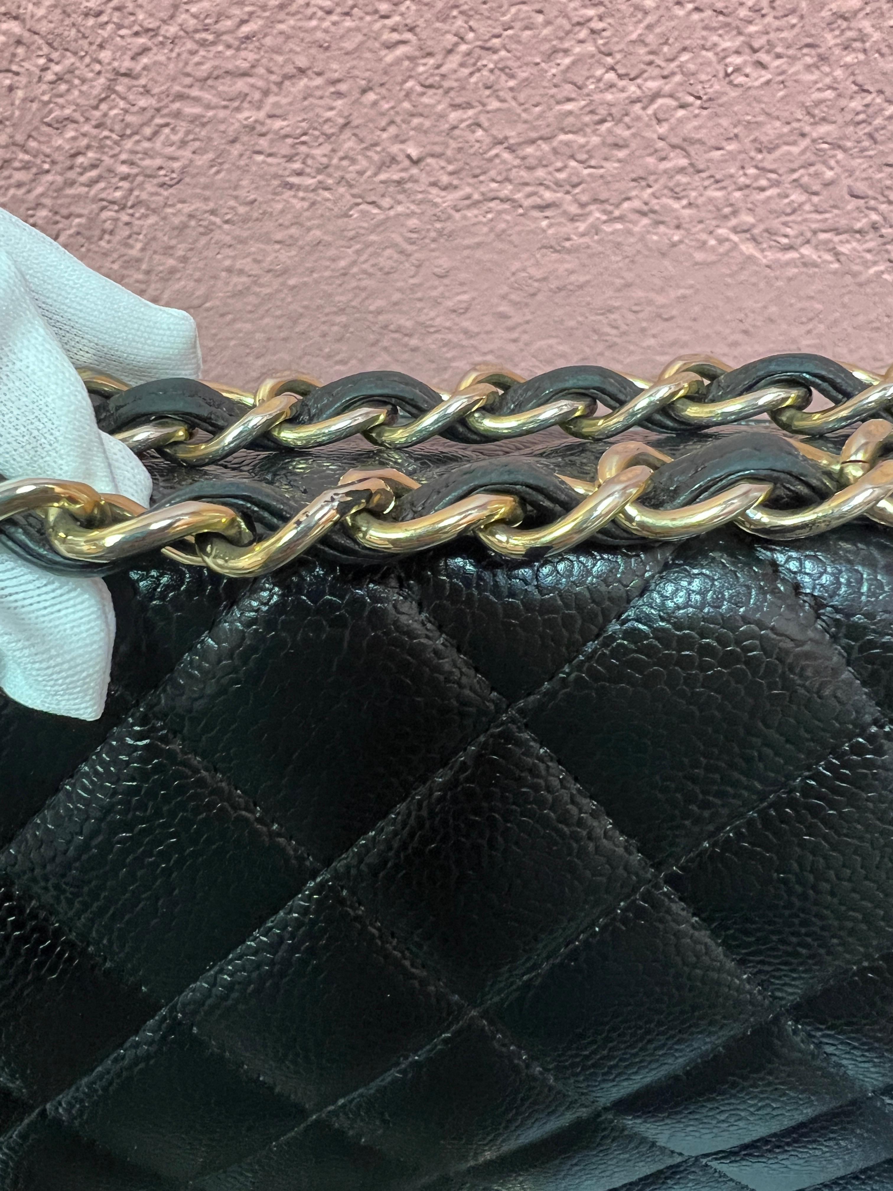 Women's or Men's Chanel Vintage Black Caviar Jumbo Flap Bag  For Sale