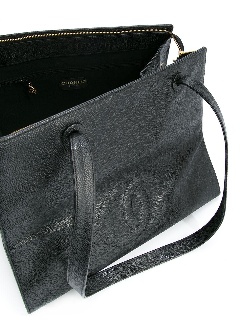 Chanel 1997 Vintage Black Caviar Large Work Business CC Tote Bag en vente 6