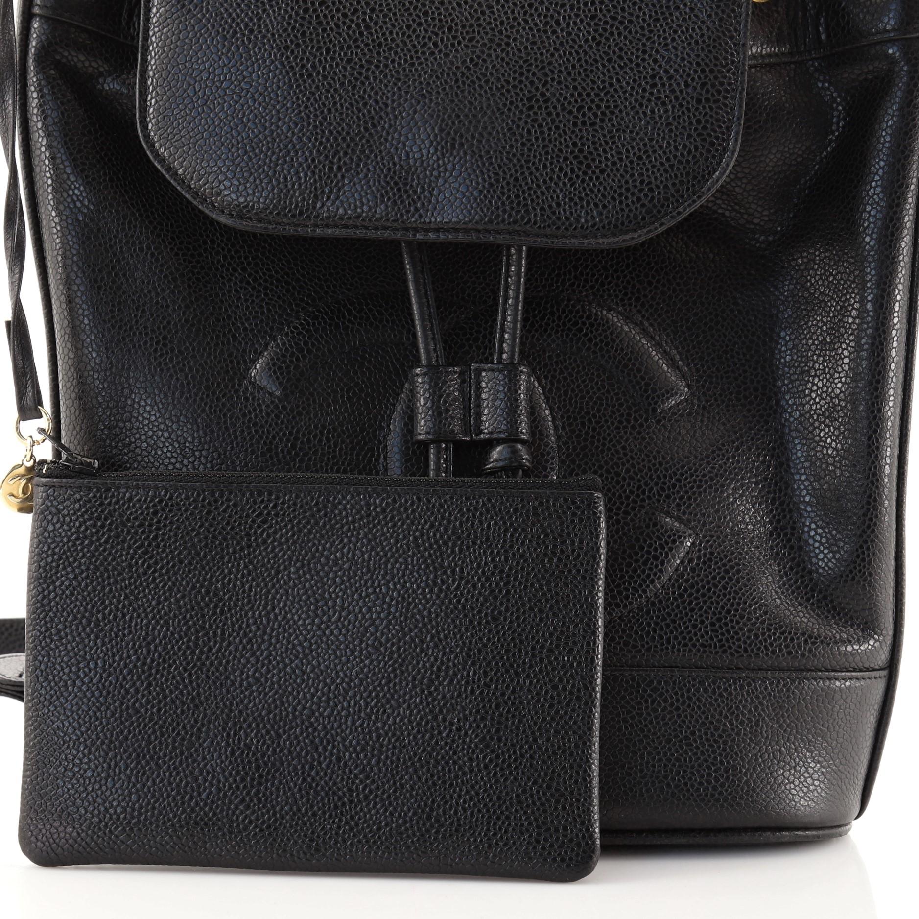 Chanel Vintage Schwarz Kaviar Leder zeitlose Sling Bag 3