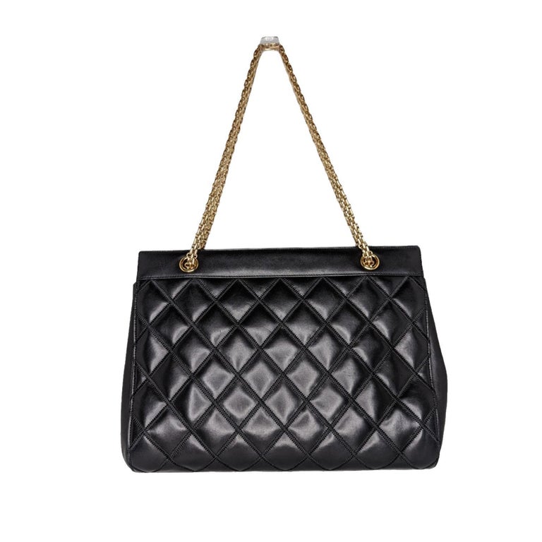 Chanel Black Diamond Stitch Crossbody Bag Leather Patent leather