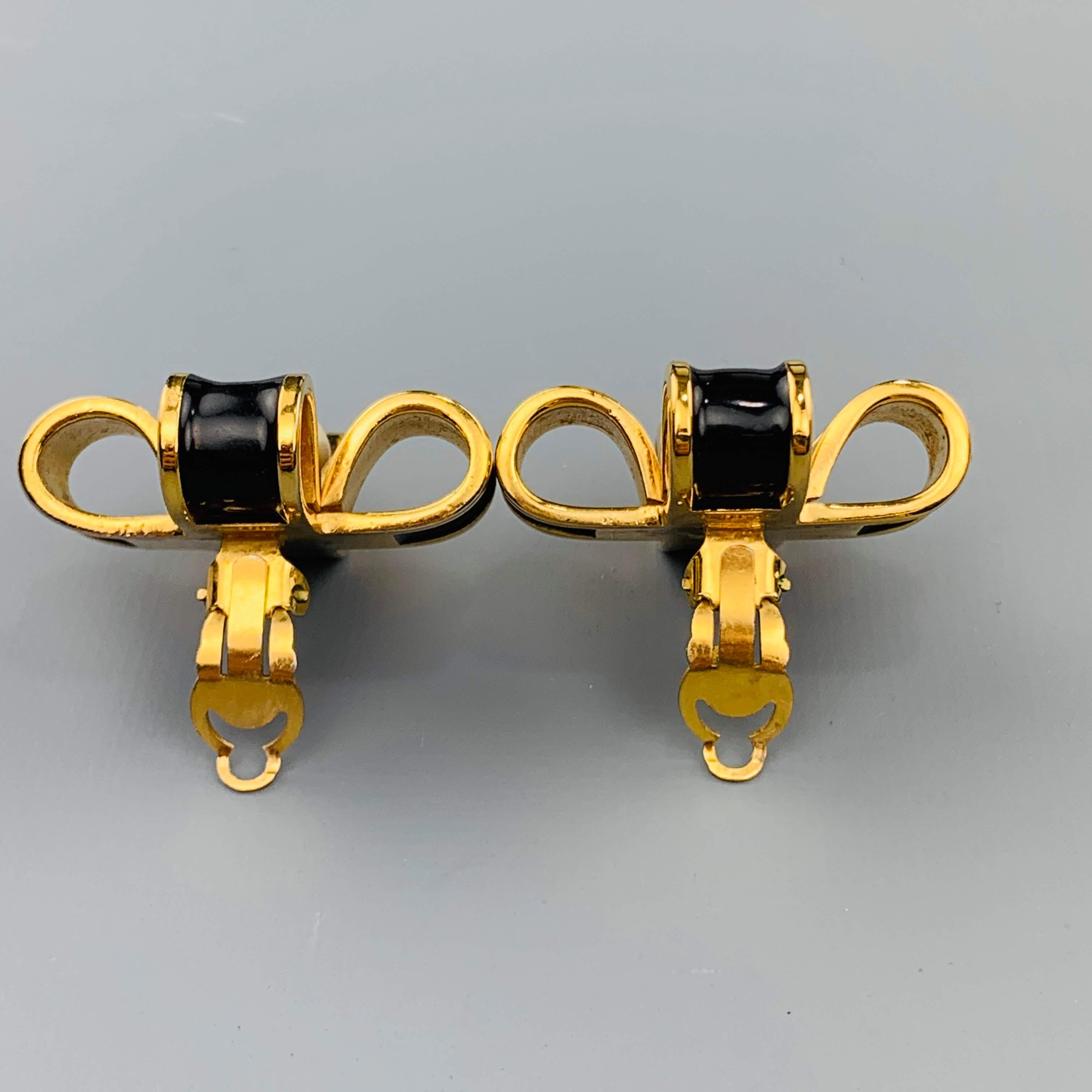CHANEL VINTAGE Black & Gold Tone Enamel Pearl Bow Cross Clip On Earrings 1