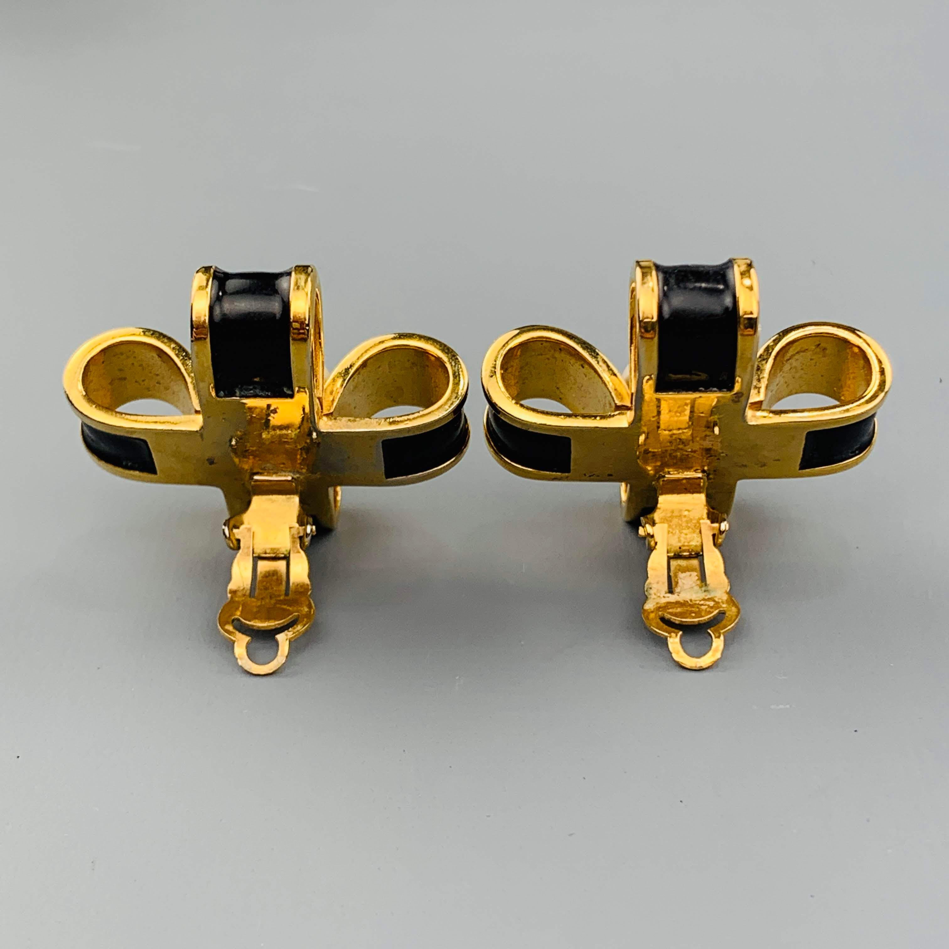 CHANEL VINTAGE Black & Gold Tone Enamel Pearl Bow Cross Clip On Earrings 2