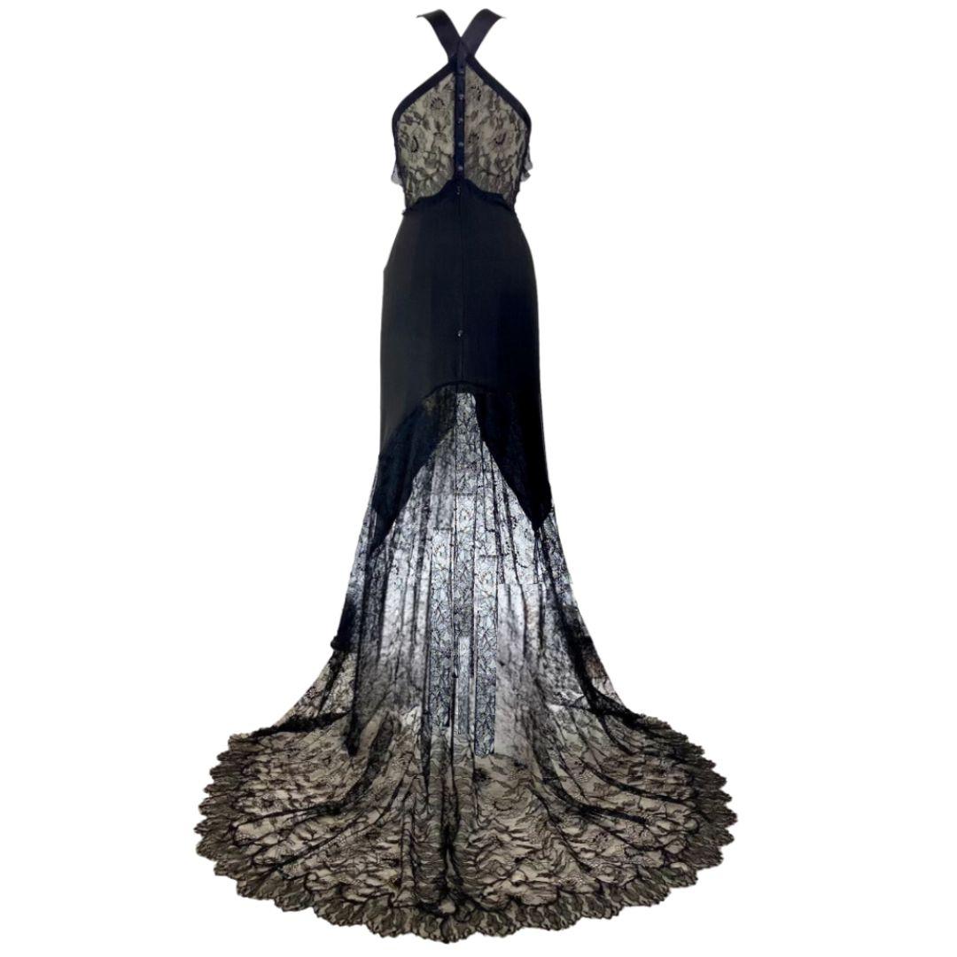 Women's Chanel Vintage Black Lace Evening Gown Spring/Summer 2005 Size 42FR For Sale