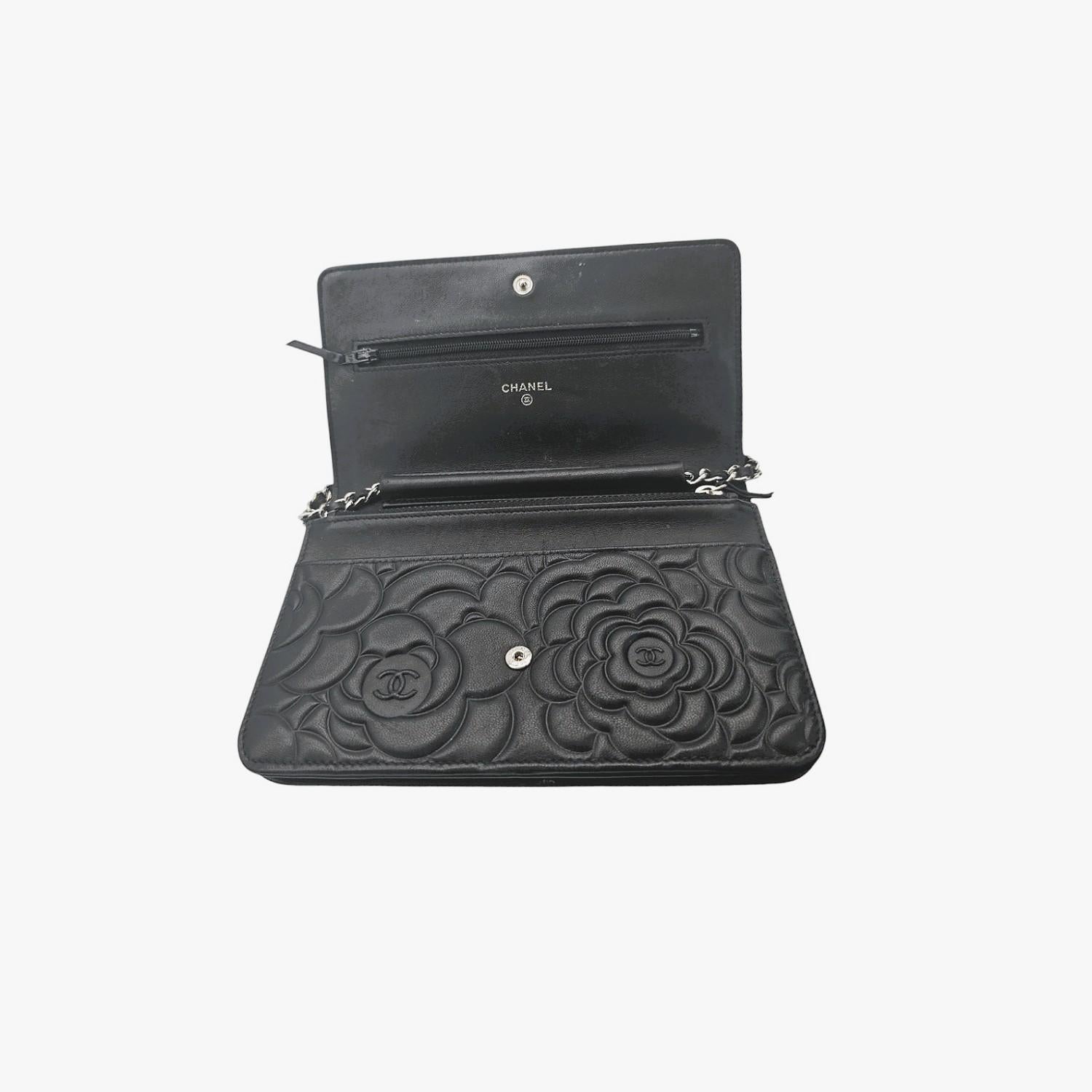 Chanel Vintage Black Lambskin Camellia Embossed Wallet On Chain WOC For Sale 2