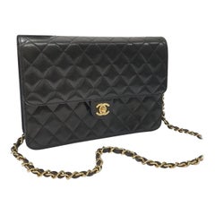 Chanel Vintage Black Lambskin Classic Flap Bag Chanel Vintage Black Lambskin Classic Flap Bag