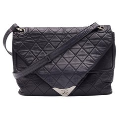 Chanel Vintage Bolso Solapa Sobre Piel Cordero Negro