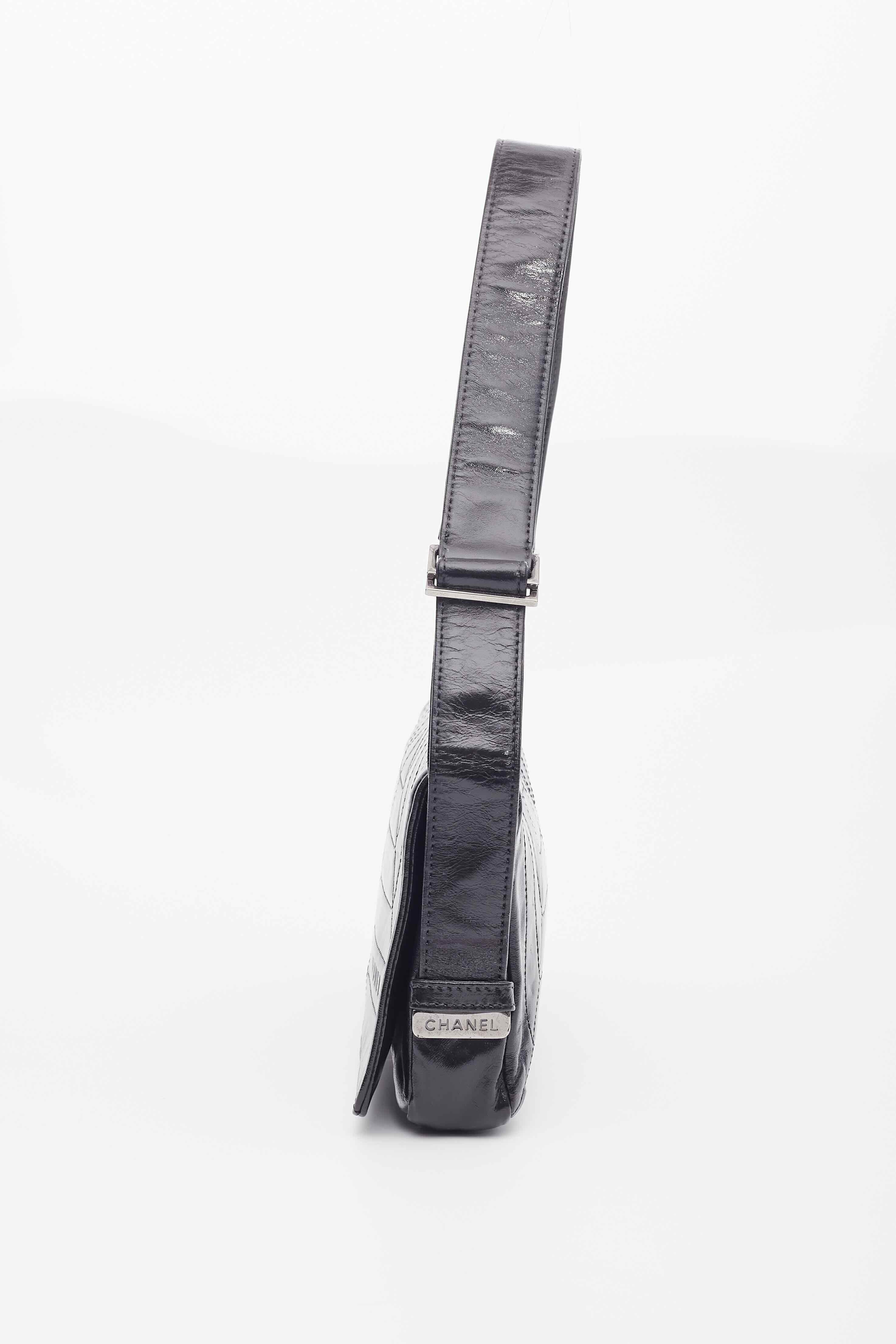 Women's Chanel Vintage Black Lambskin Horizontal Quilted Flap Bag For Sale