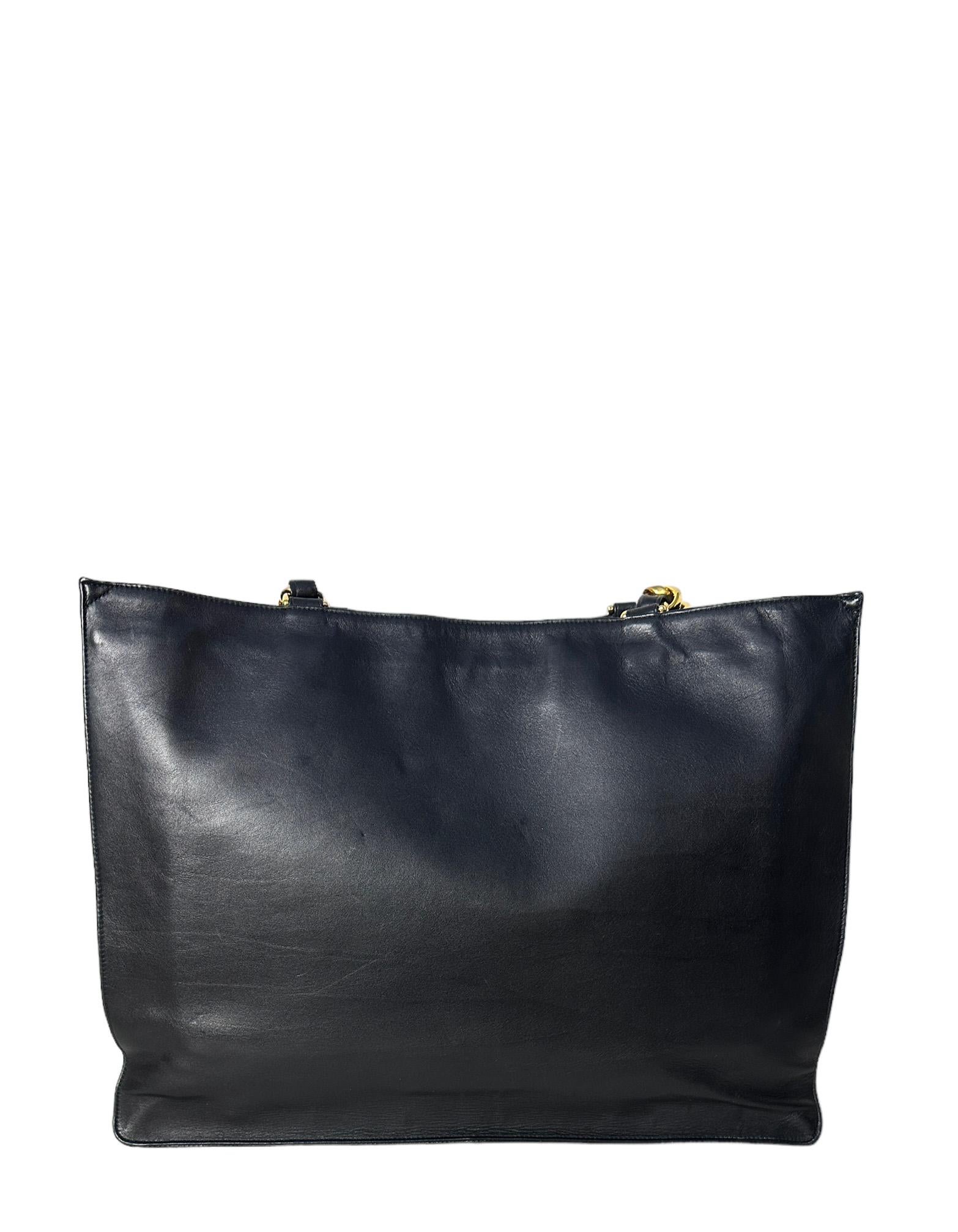 Chanel Vintage Black Lambskin Leather CC Logo Tote Bag In Good Condition In New York, NY