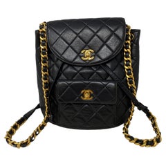 Chanel Vintage-Rucksack aus schwarzem Leder 
