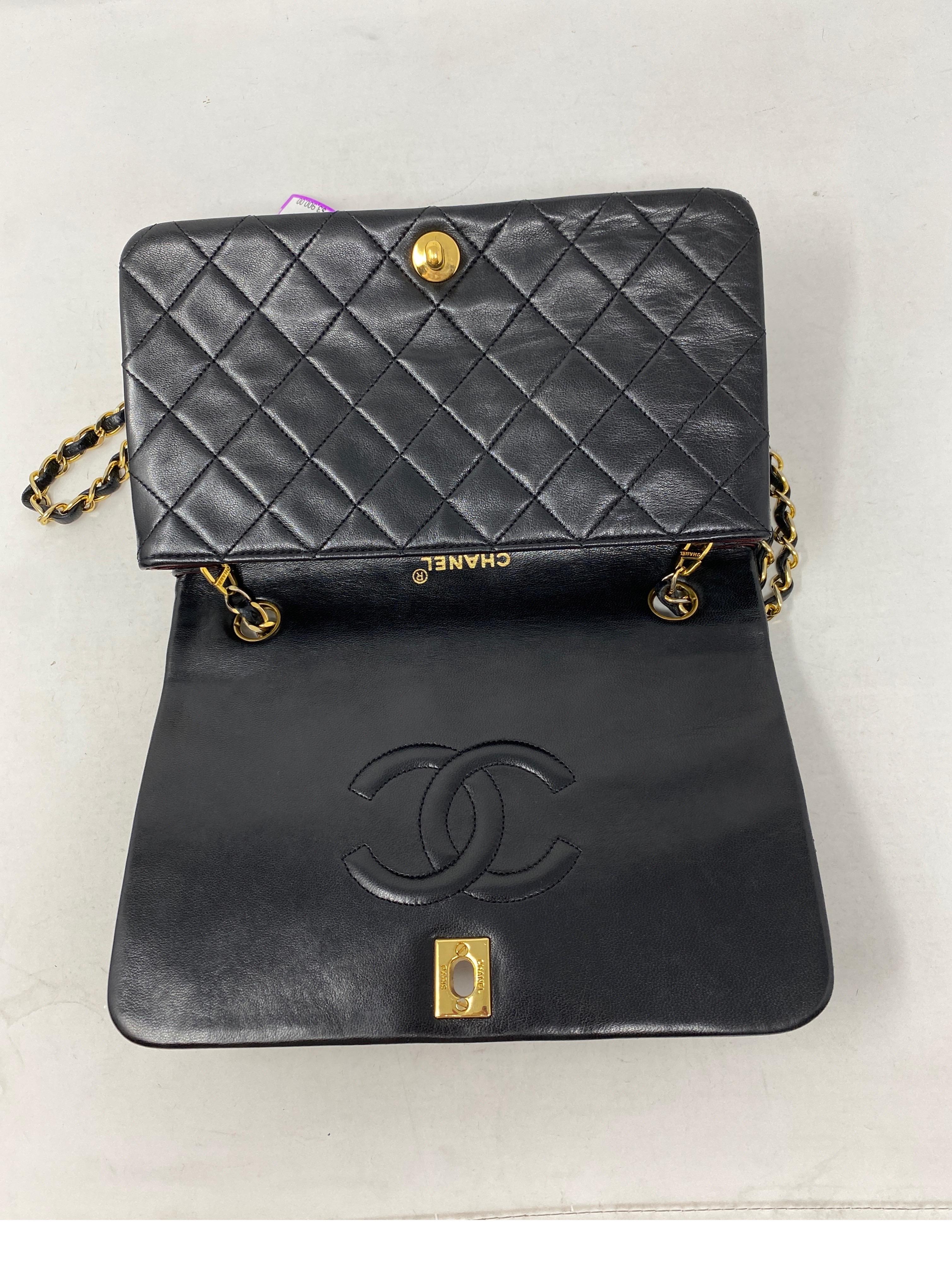 Chanel Vintage Black Leather Bag 6