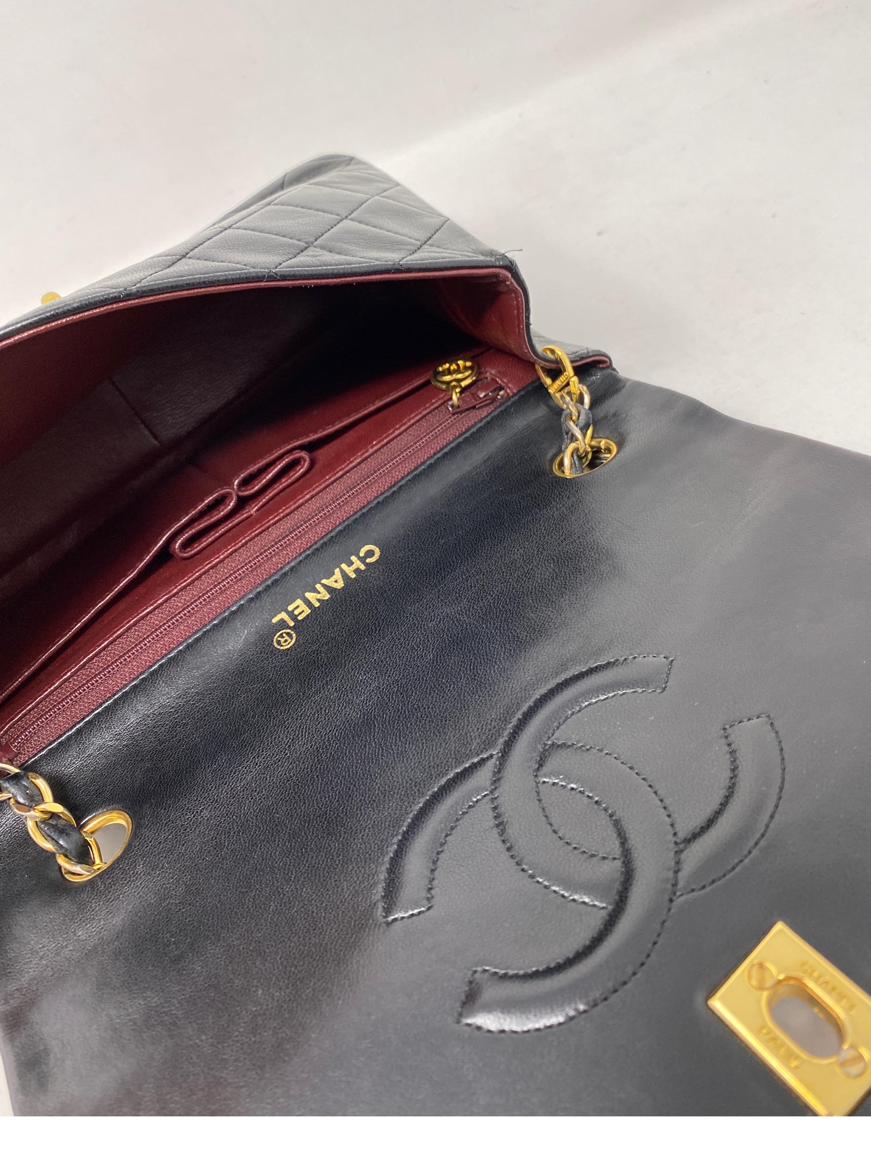 Chanel Vintage Black Leather Bag  7