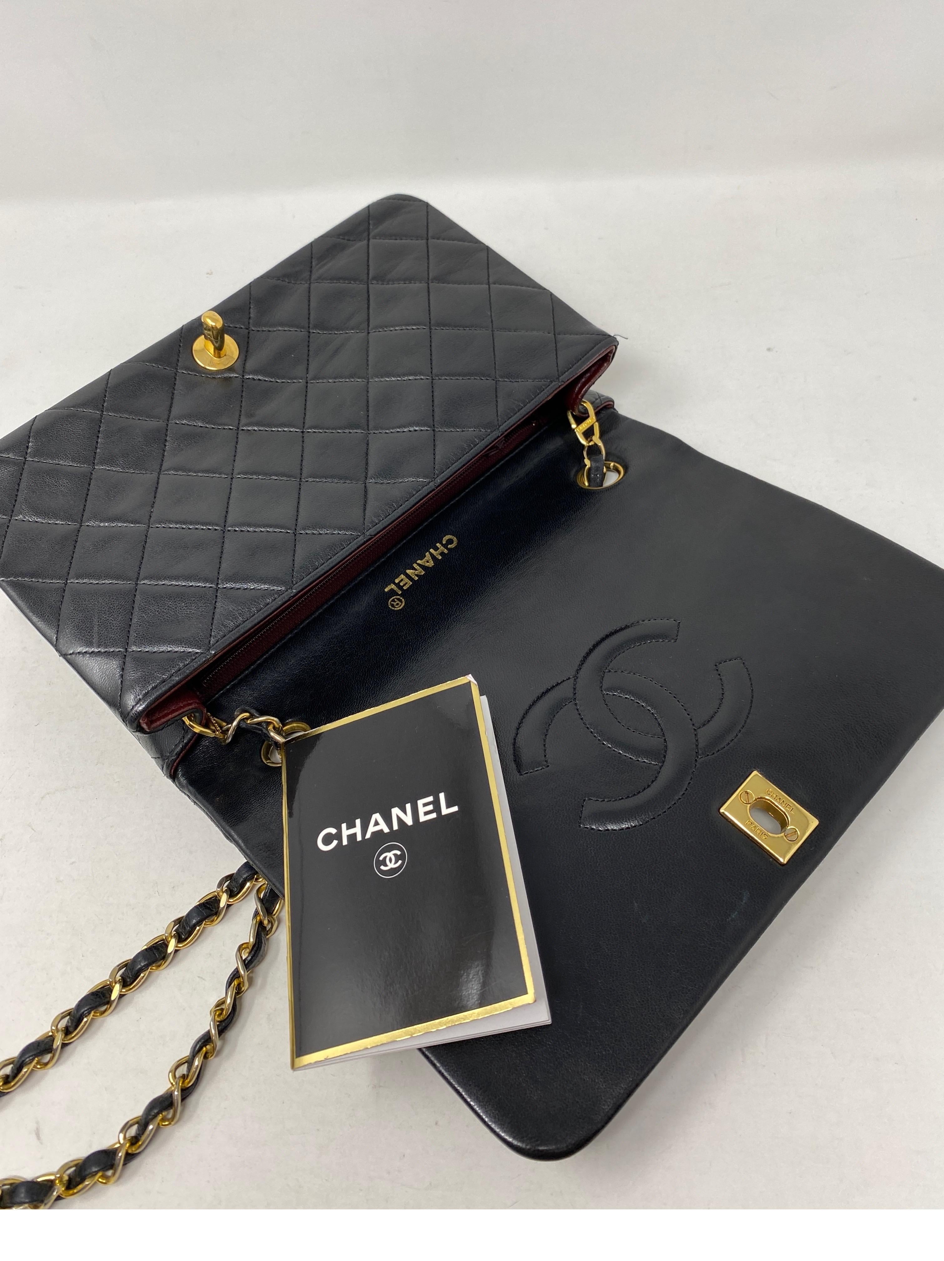 Chanel Vintage Black Leather Bag  10