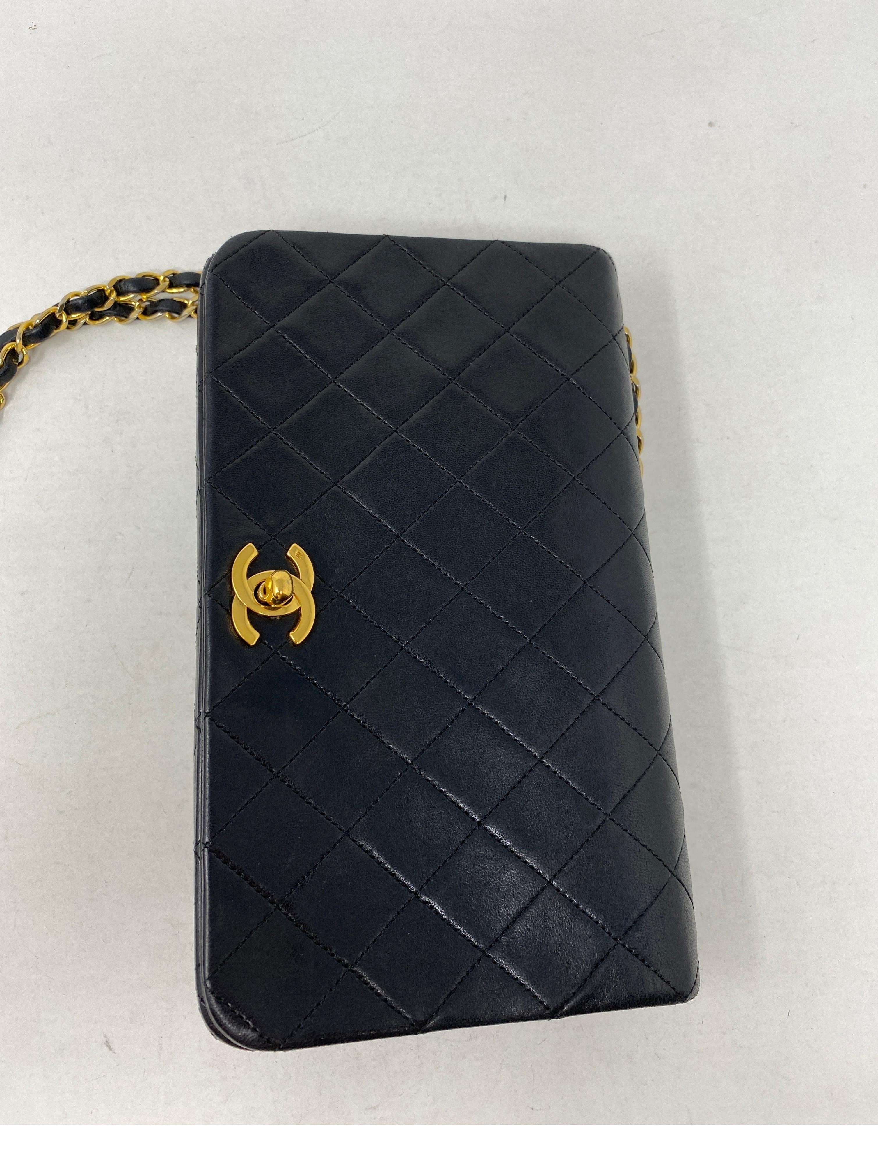 Chanel Vintage Black Leather Bag  5