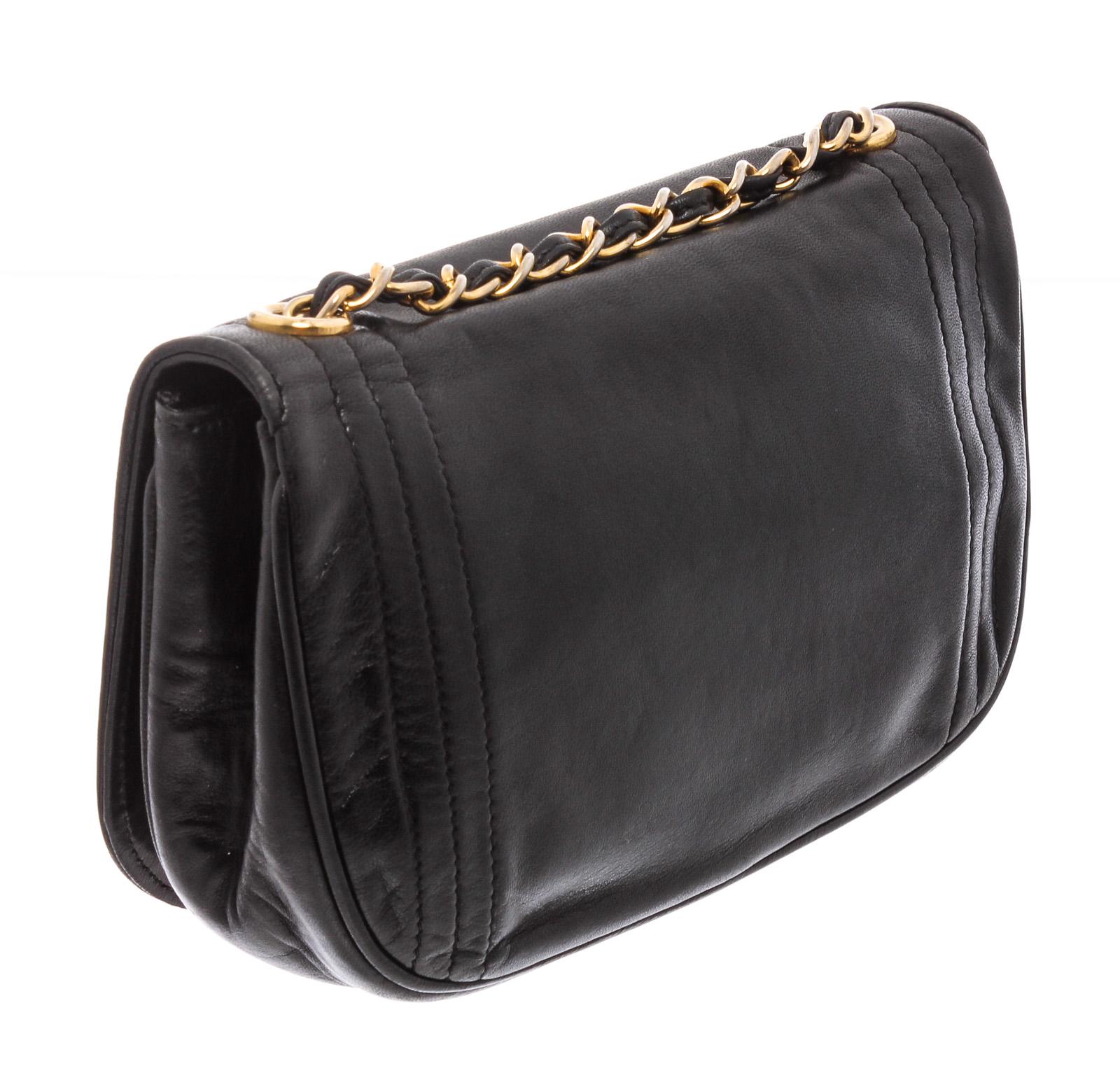 Chanel Vintage Black Leather CC Half Moon Shoulder Bag In Good Condition In Irvine, CA
