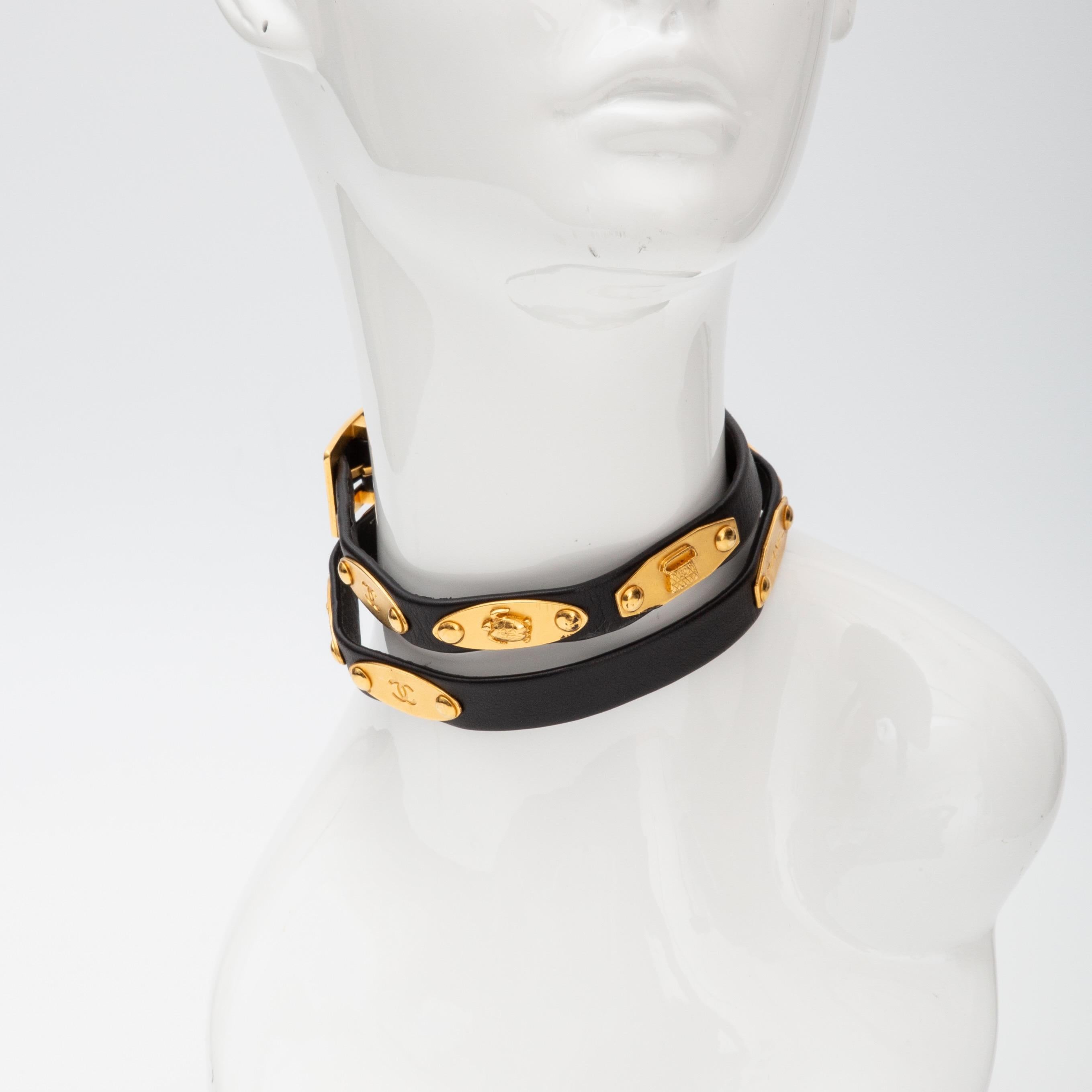 Chanel Vintage Black Leather Icon 1995 Buckle Waist Belt (70/28) For Sale 2