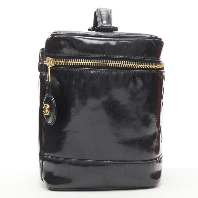 CHANEL Vintage black patent leather CC logo top handle Vanity bag In Fair Condition In Hong Kong, NT