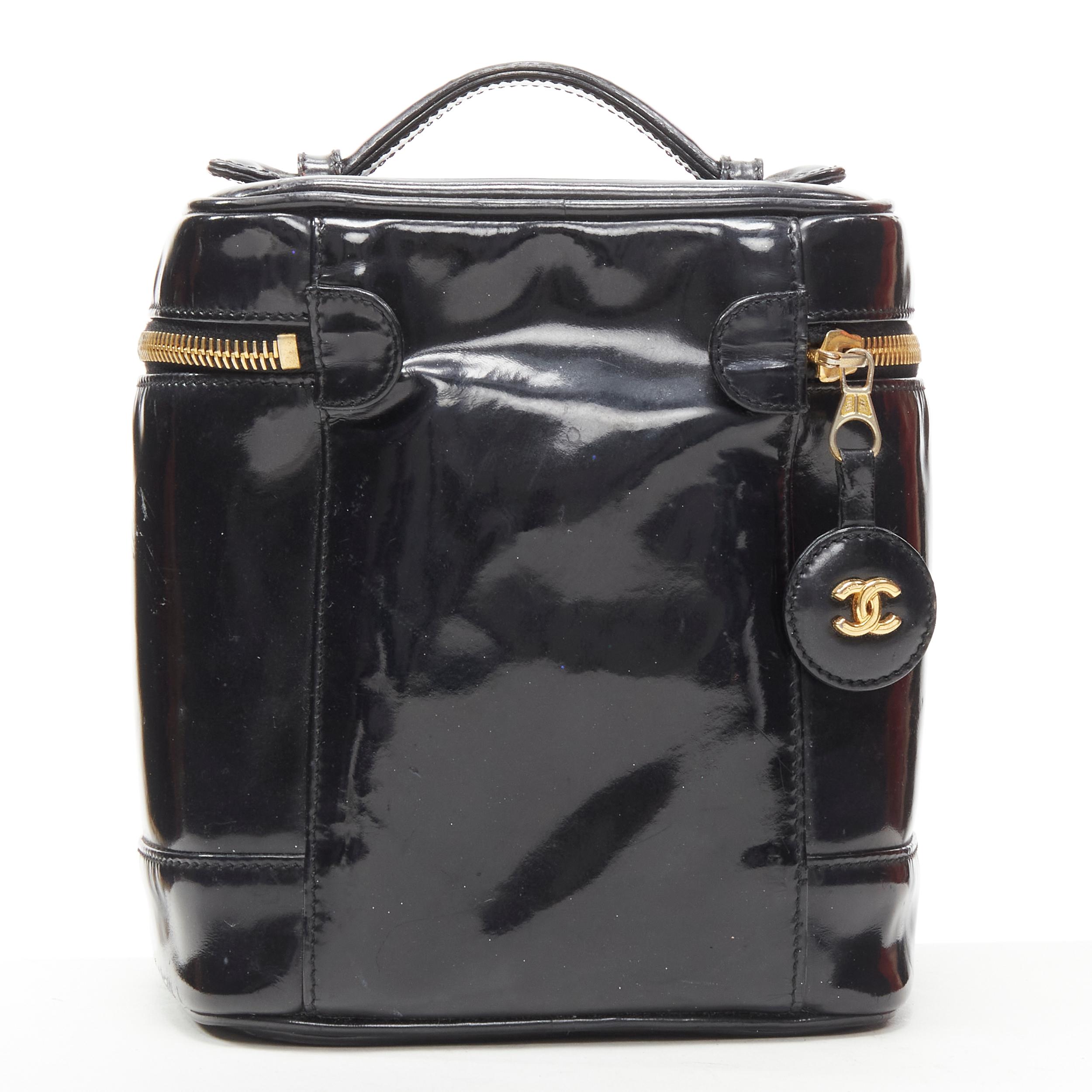 Black CHANEL Vintage black patent leather CC logo top handle Vanity bag For Sale