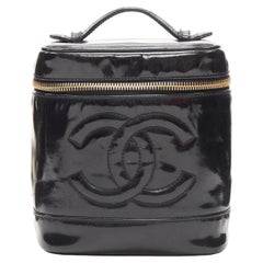 CHANEL Vintage black patent leather CC logo top handle Vanity bag