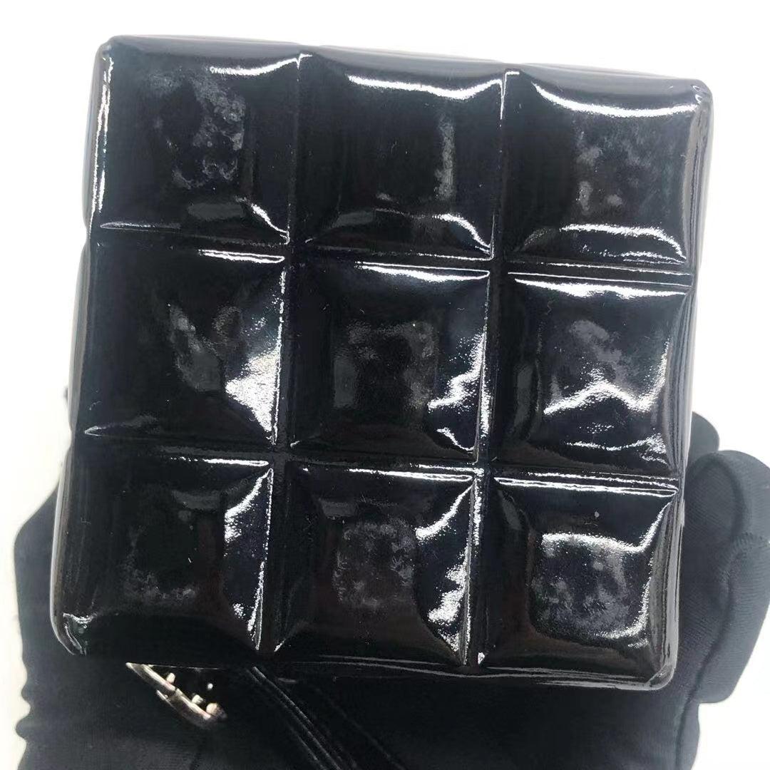 Chanel Vintage Black Patent Leather Micro Quilt Cube Wristlet Bag, 2002-2003 For Sale 16
