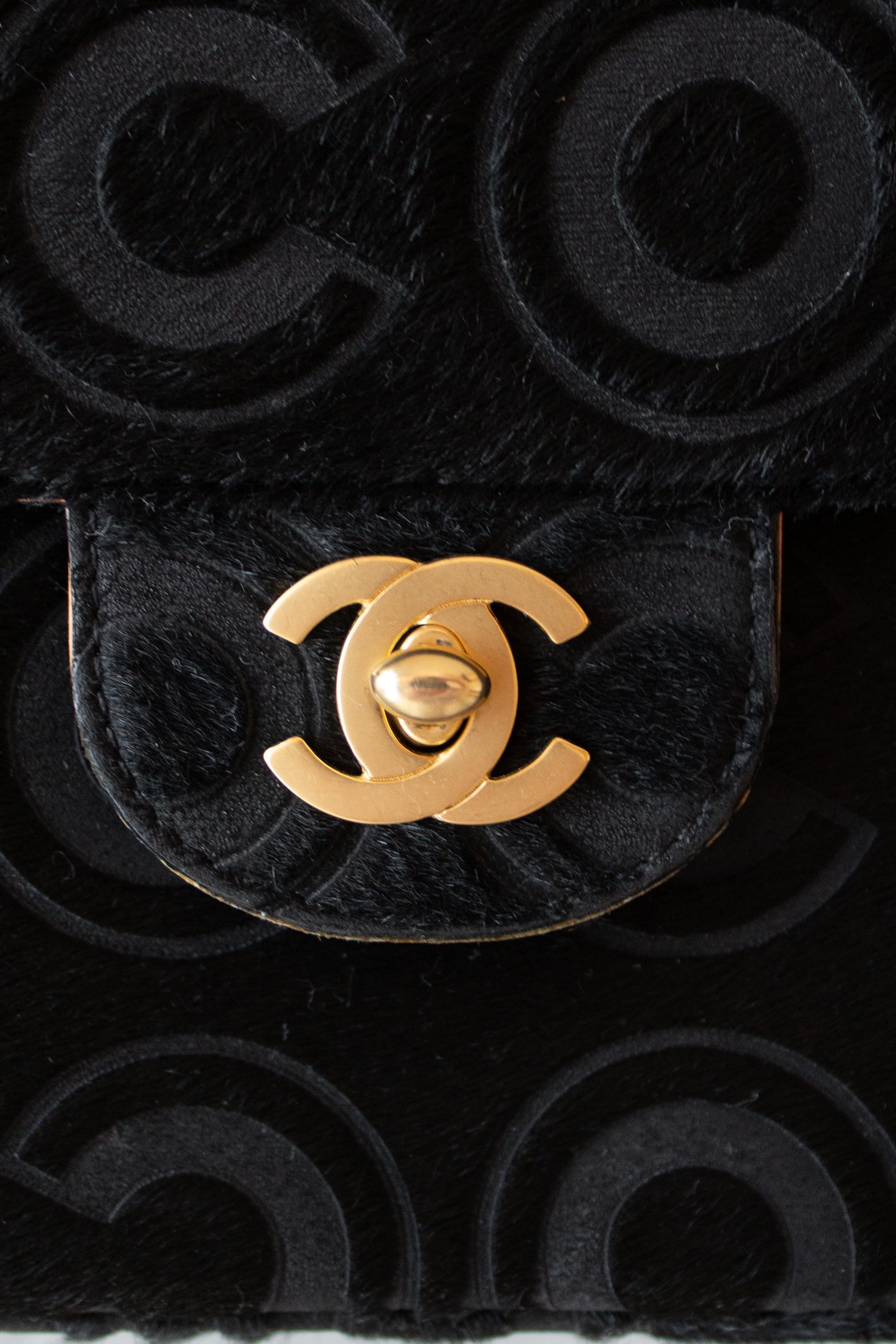 Women's Chanel Vintage Black Pony Hair Coco Gold CC Turnlock East West Flap Bag For Sale