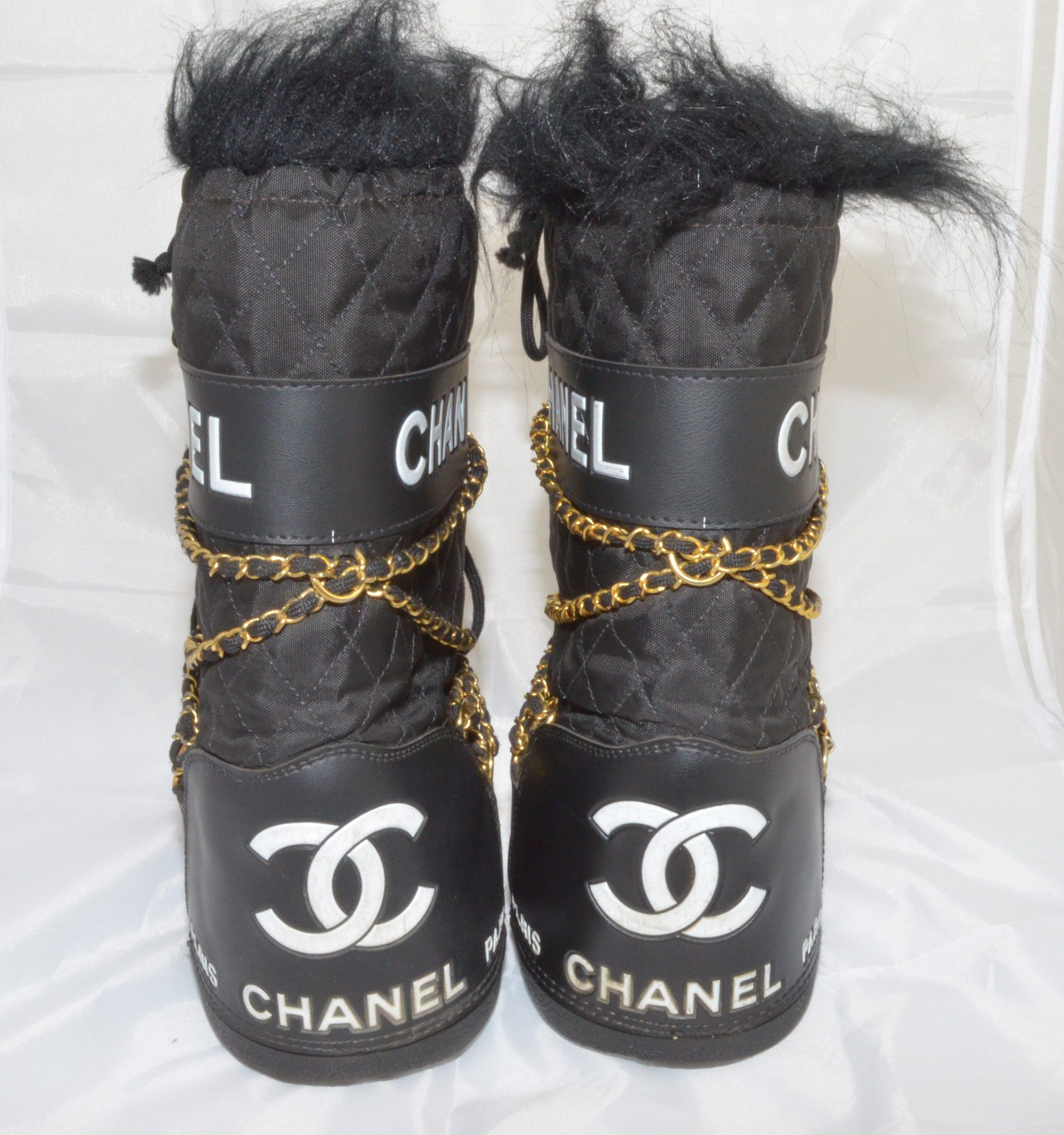 moon boots chanel