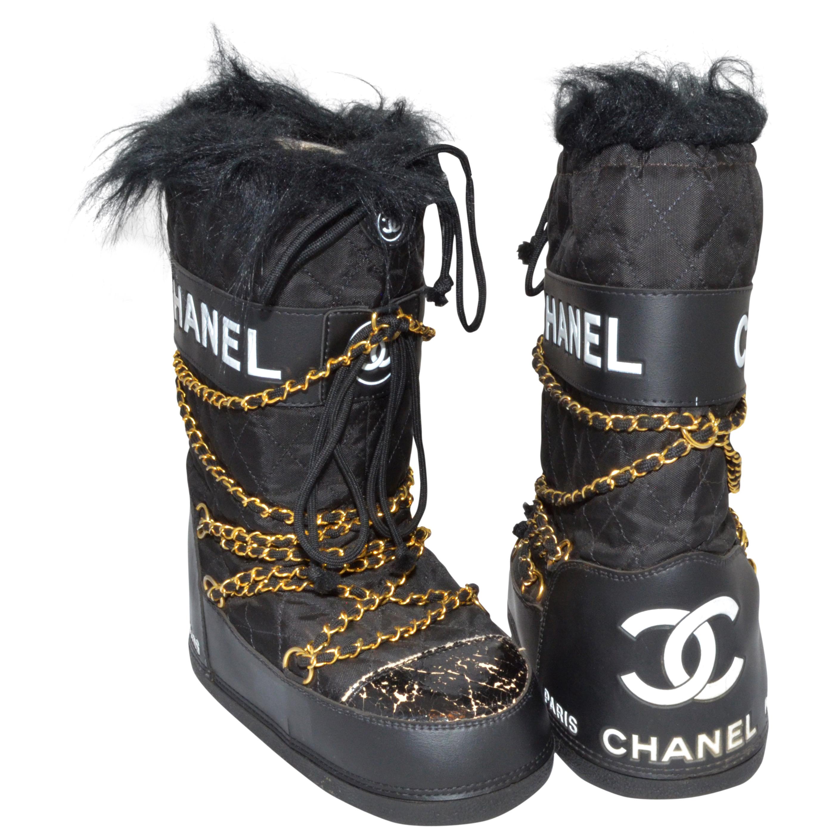 Chanel Vintage Black Quilted Apres Ski Moon Boots Size 38-40