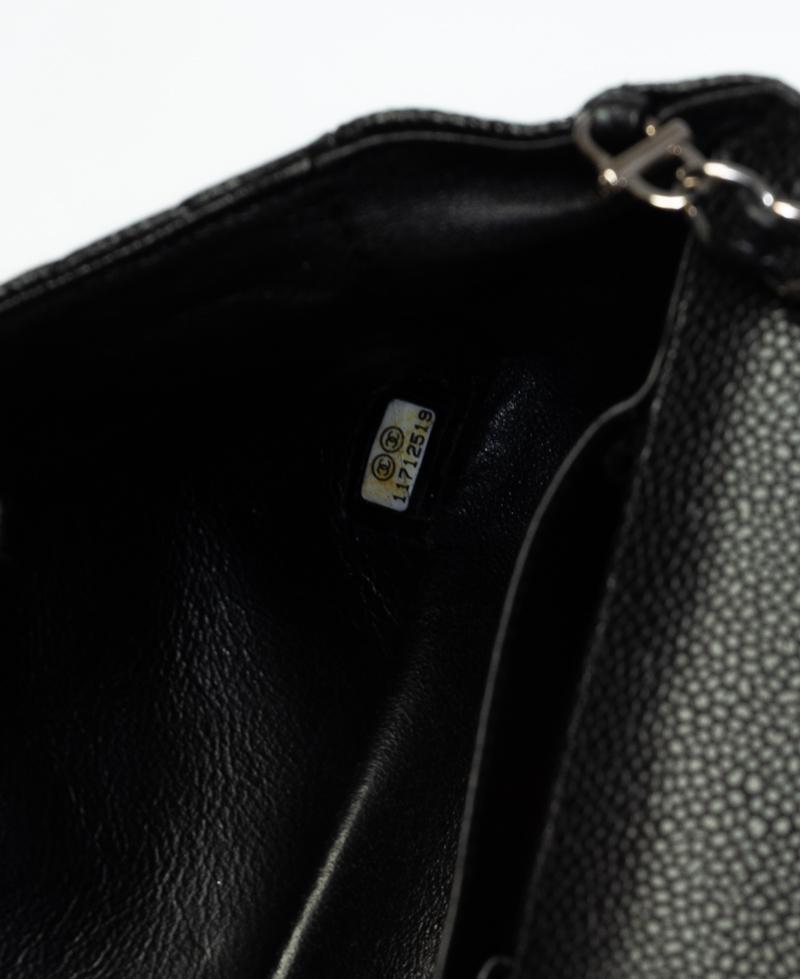 Chanel Vintage Black Quilted Caviar Leather East West Baguette Bag In Excellent Condition In Montreal, Quebec