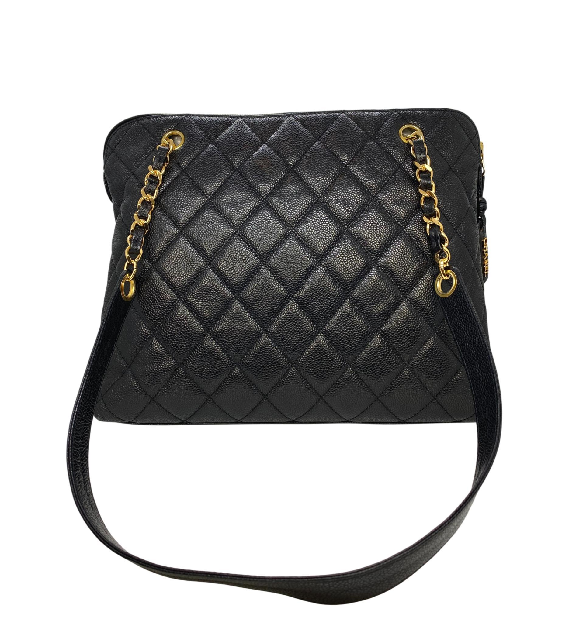 Chanel Vintage Black Quilted Caviar Leather Shoulder Bag with Gold Hardware In Good Condition In Banner Elk, NC