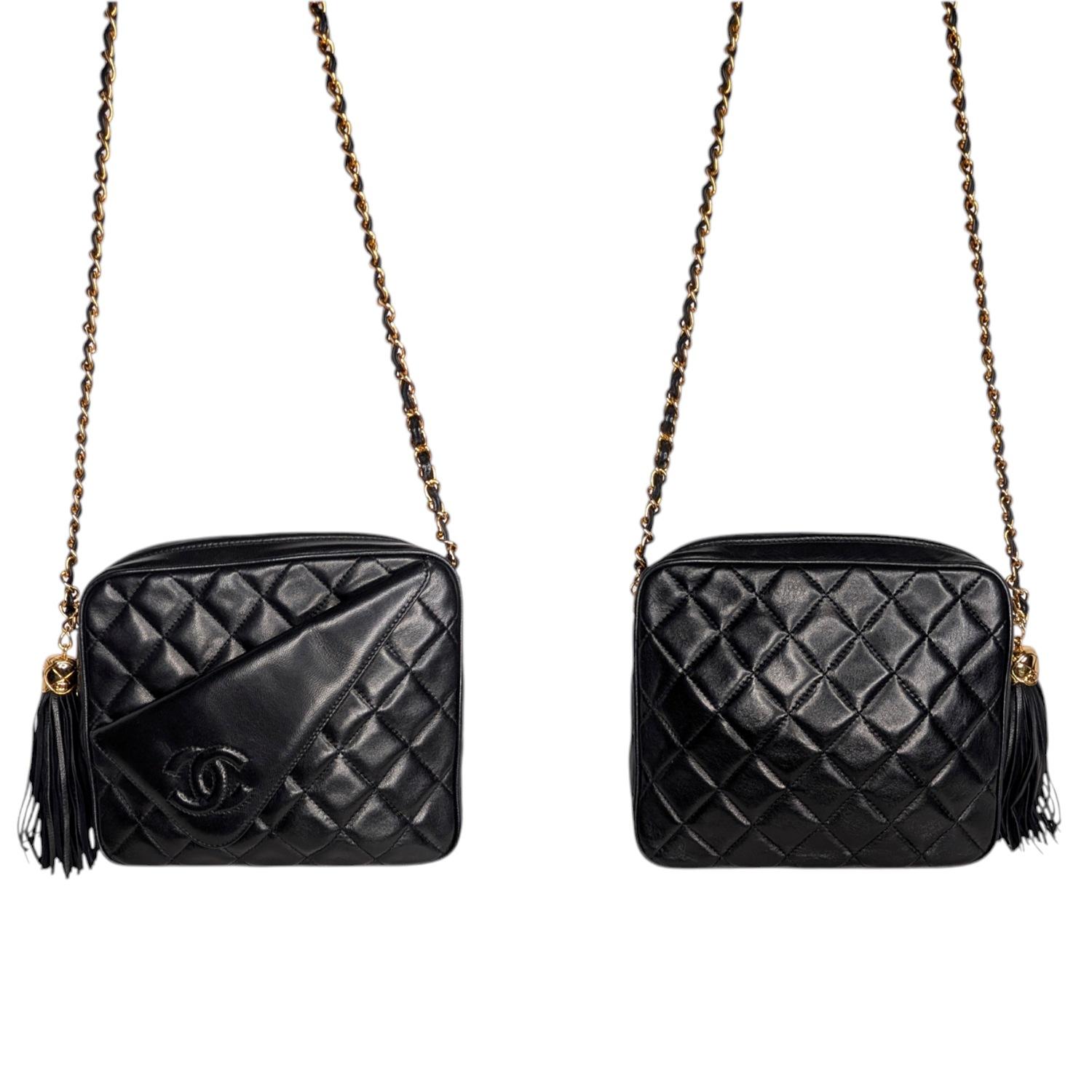 Step back into the iconic 90s with this vintage Chanel Camera Bag, a masterpiece designed by the legendary Karl Lagerfeld. Crafted from supple quilted lambskin leather, this bag exudes timeless elegance. The signature interlocking CC logo, adorned