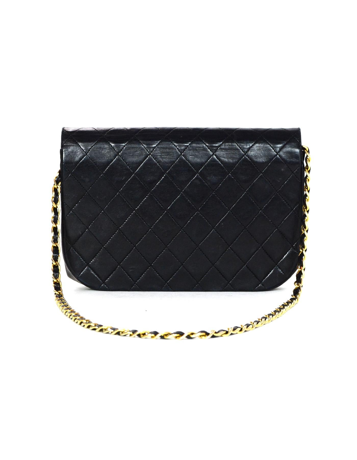 Chanel Vintage Black Quilted Lambskin Leather Flap Bag In Excellent Condition In New York, NY