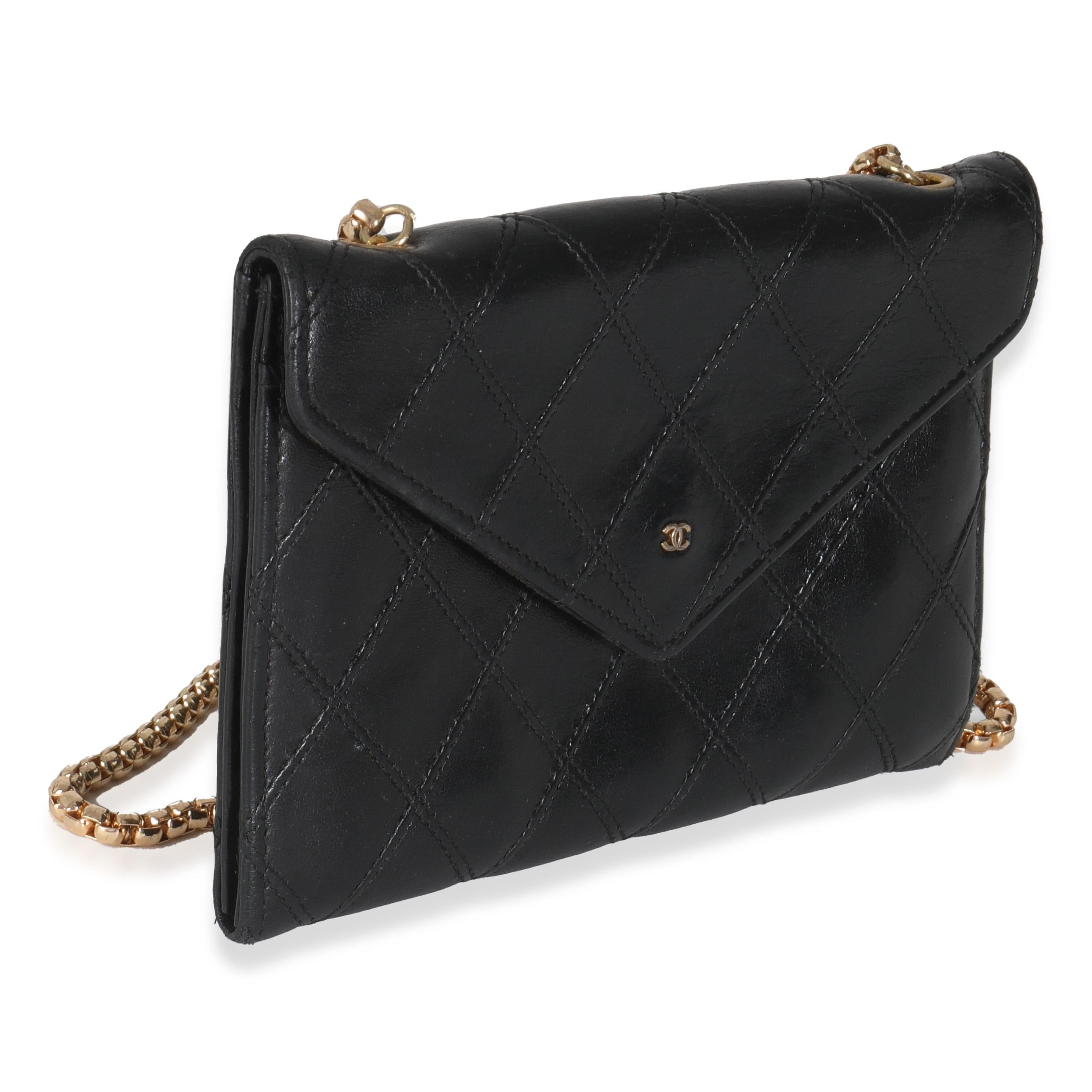Noir Chanel Vintage Black Quilted Lambskin Mini CC Clutch en vente
