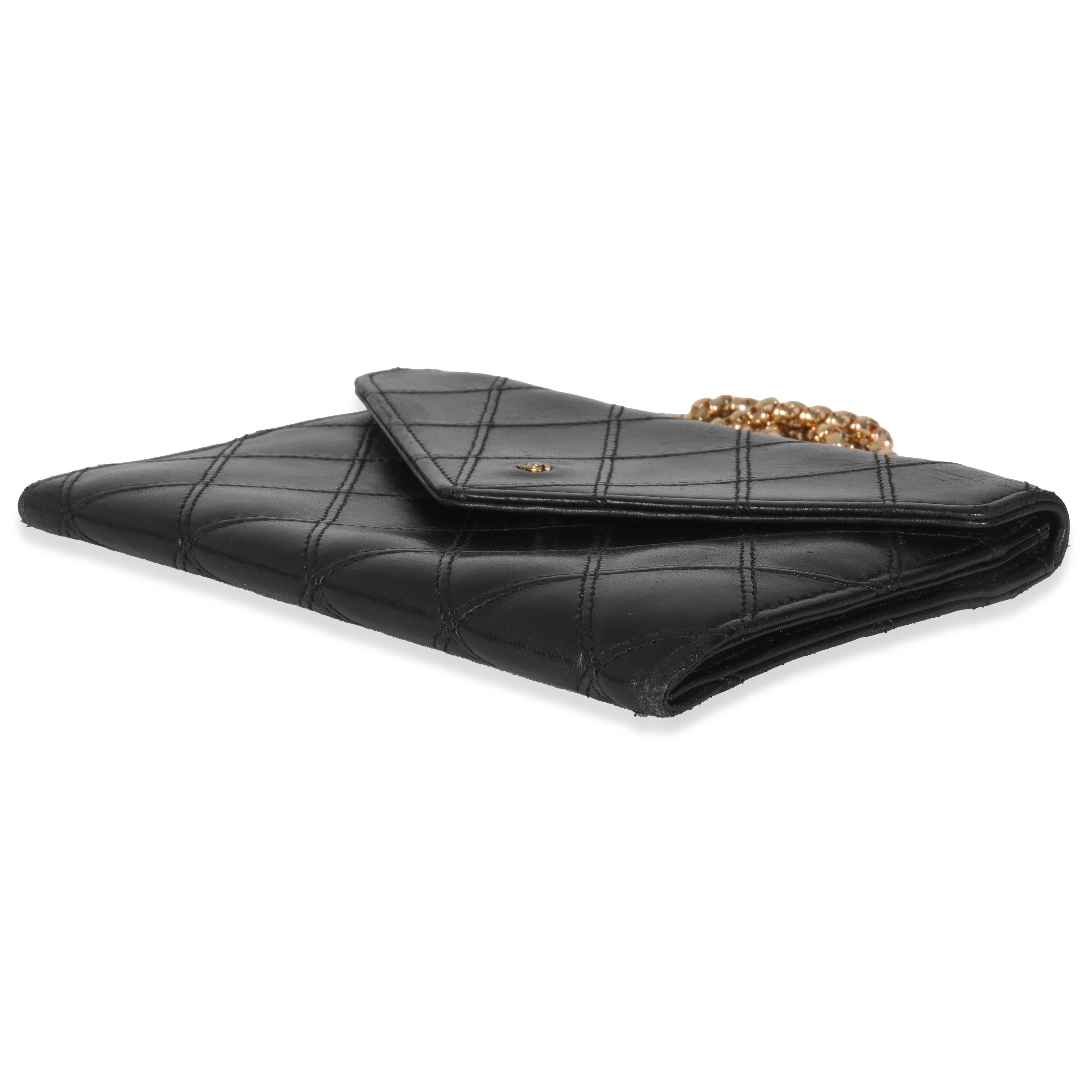 Chanel Vintage Black Quilted Lambskin Mini CC Clutch Pour femmes en vente