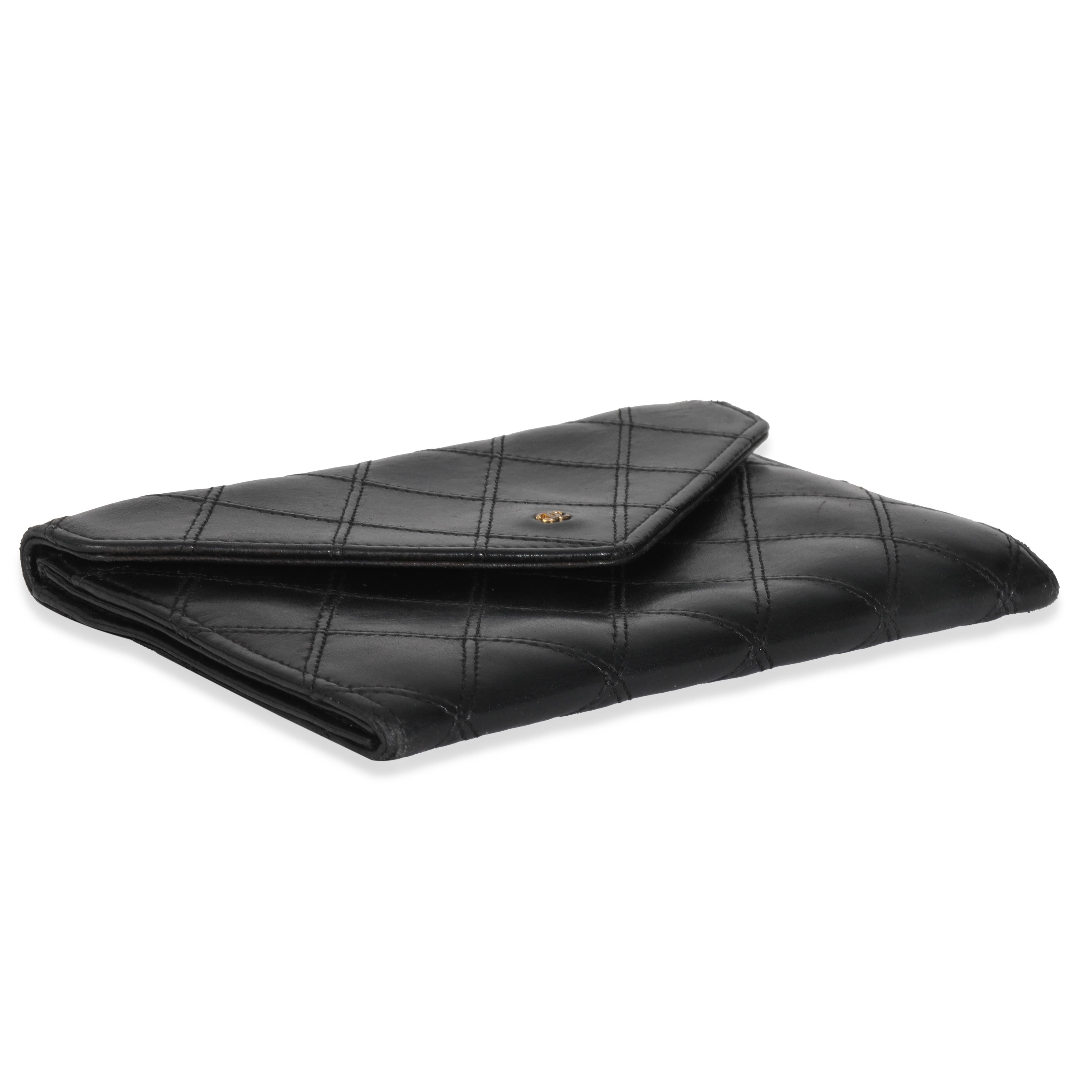 Chanel Vintage Black Quilted Lambskin Mini CC Clutch en vente 2