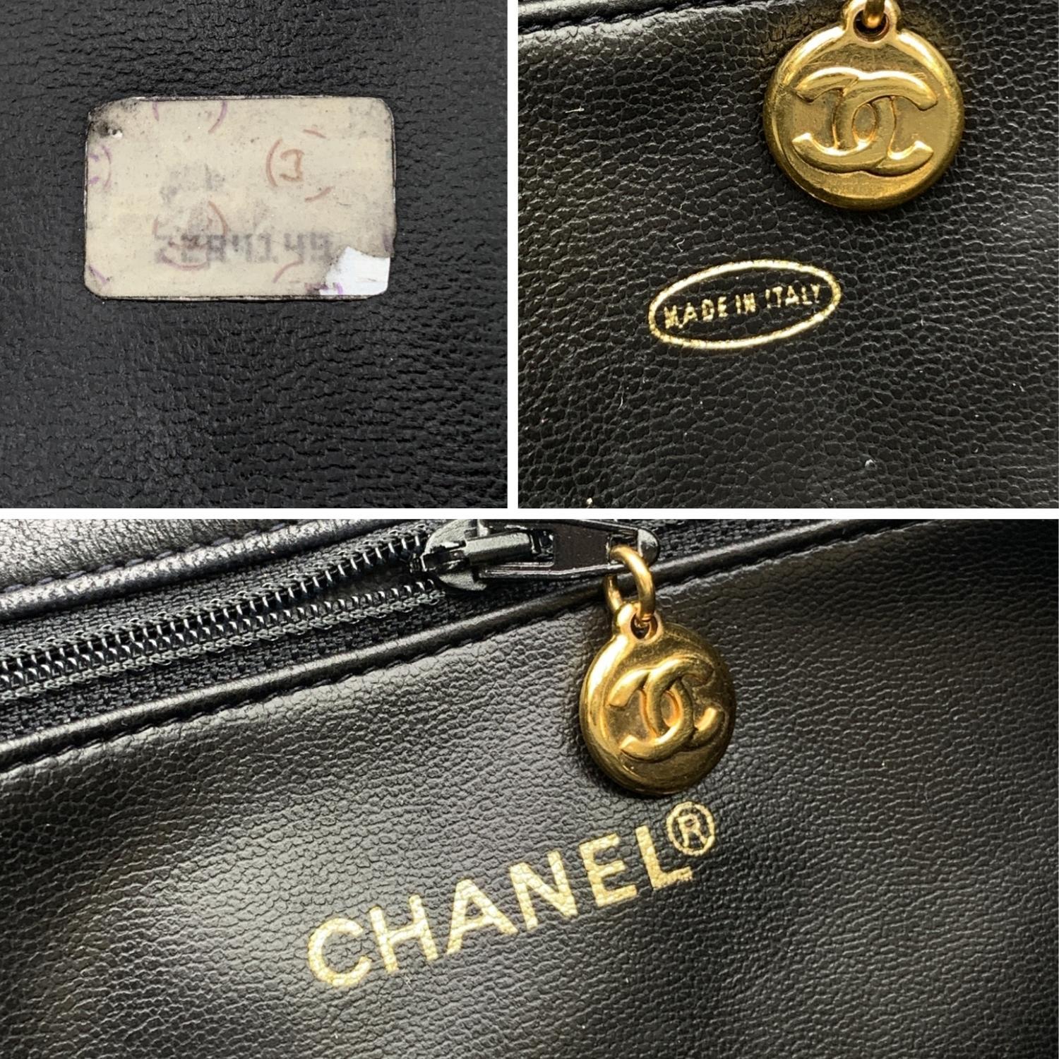 Women's Chanel Vintage Black Quilted Leather Shoulder Bag Tote
