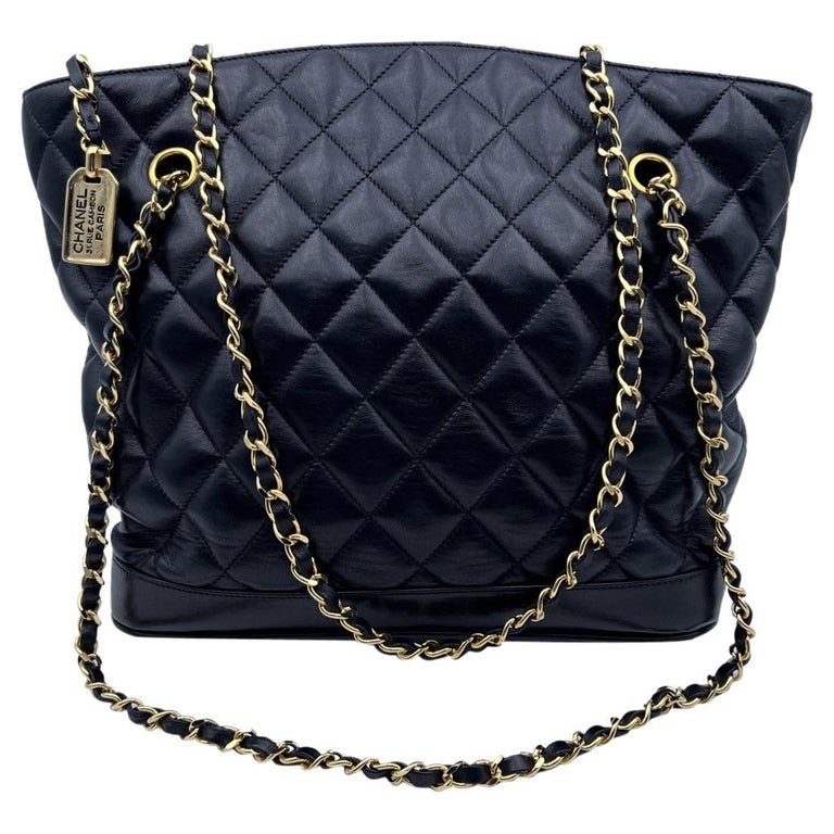 Chanel Vintage Black Quilted LeatherBucket Shoulder Bag Tote For Sale ...