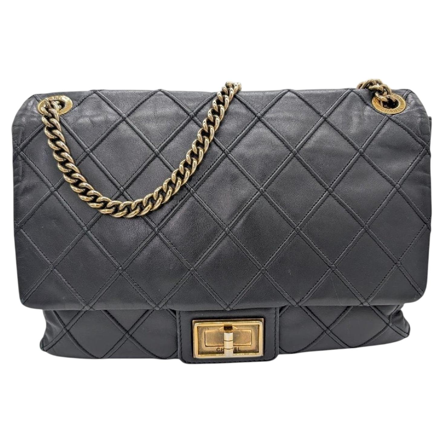 Borsa Chanel vintage nera trapuntata Paris-Bombay Cosmos con patta