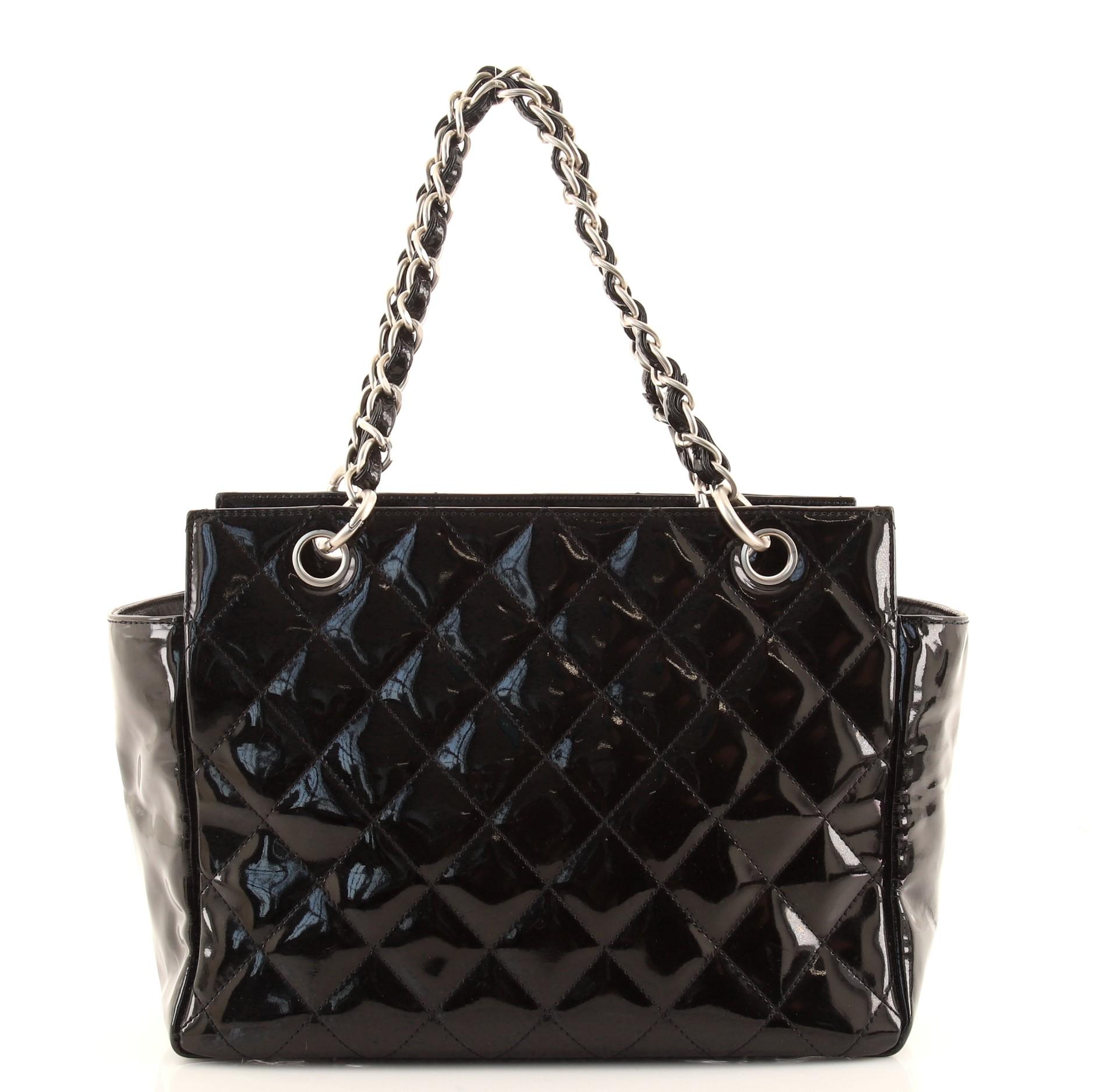 Schwarze zeitlose Chanel Vintage-Tragetasche aus gestepptem Lackleder im Zustand „Gut“ im Angebot in Irvine, CA