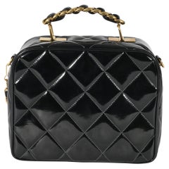 Chanel Vintage Schwarz Gesteppte Patent Lunch Box Tasche