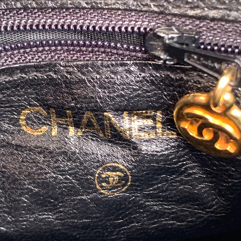Chanel Vintage Black Quilted Satin Crossbody Camera Bag For Sale at 1stDibs