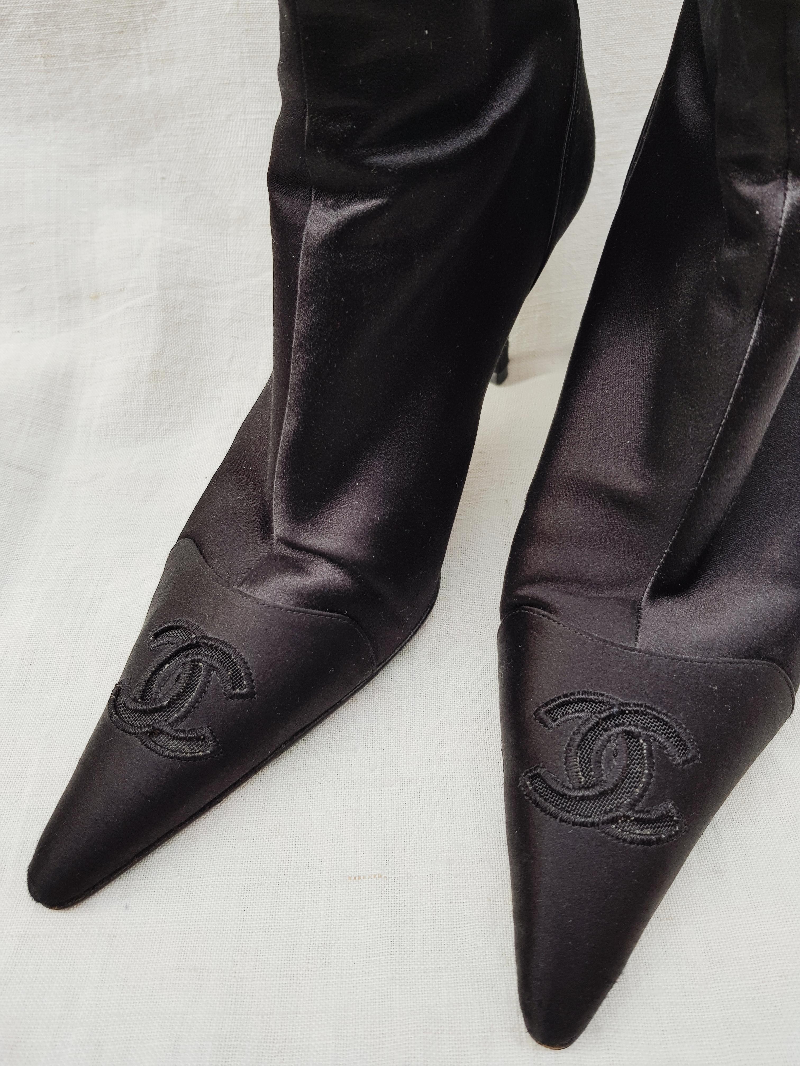 Black CHANEL vintage black satin pointy ankle boots