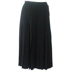 Chanel Vintage Black Silk Pleated Skirt - 38