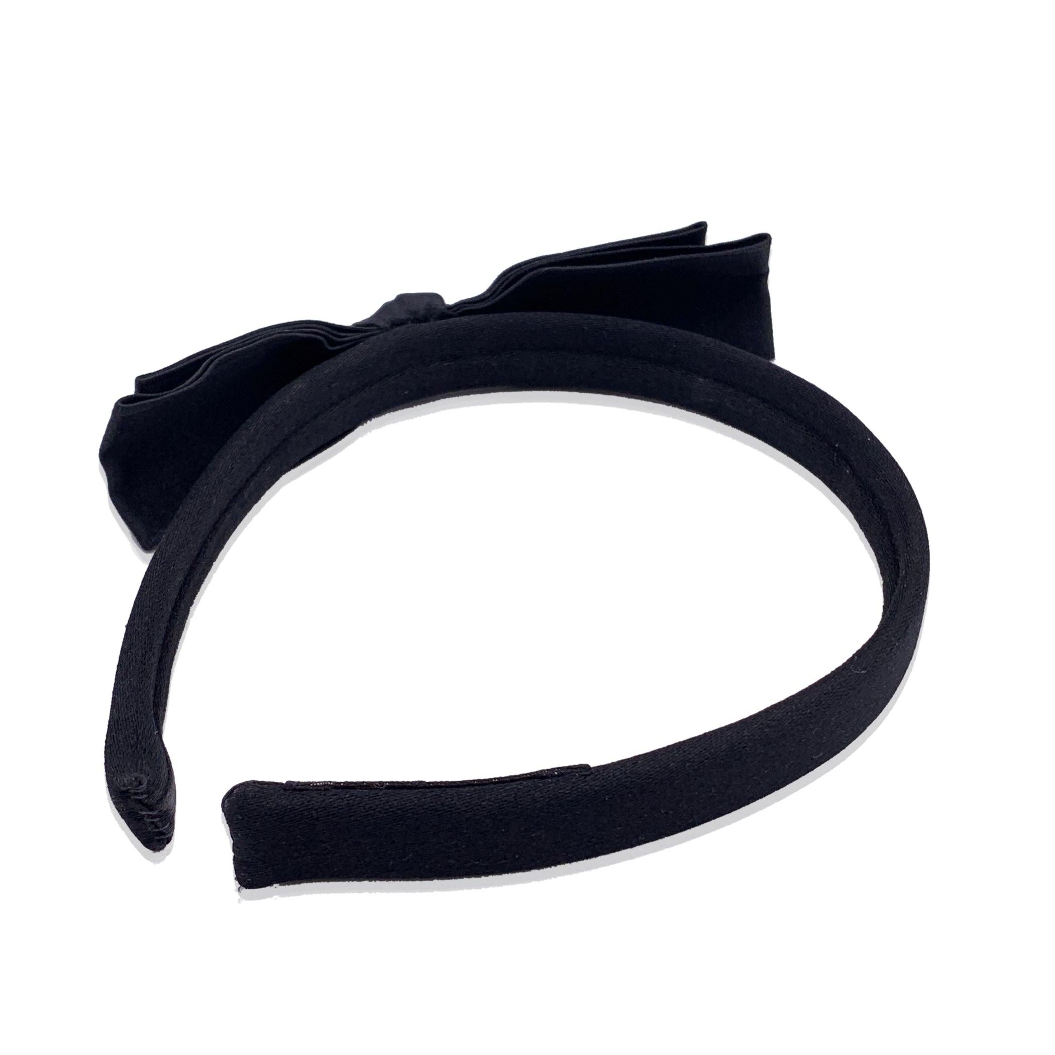 Chanel Vintage Black Silk Satin Headband Hair Accessory with Bow In Excellent Condition In Rome, Rome