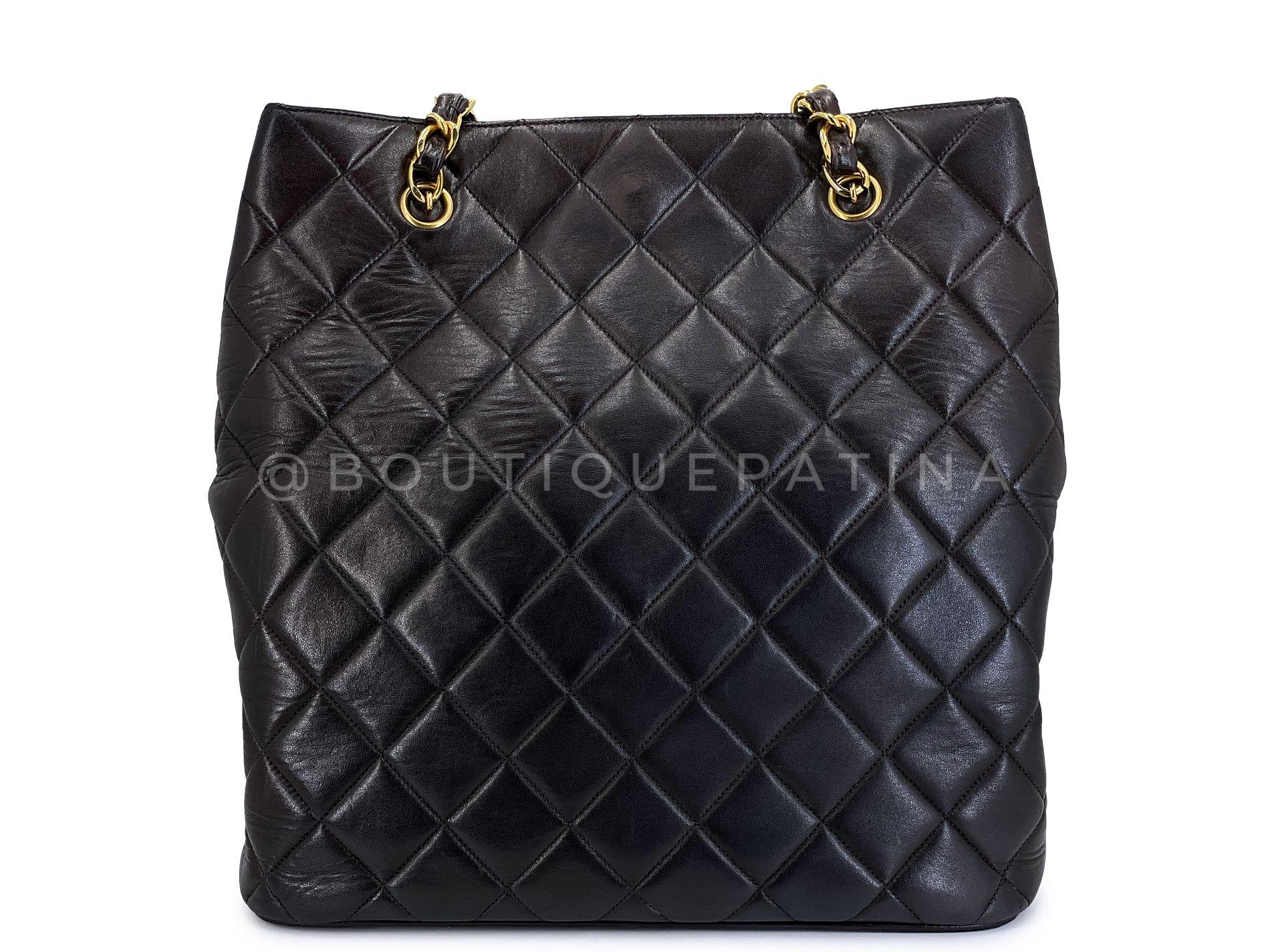 Chanel Vintage Schwarze, weiche, übergroße CC Vertical Tote Bag 24k GHW Lammfell 68486, Vintage 1