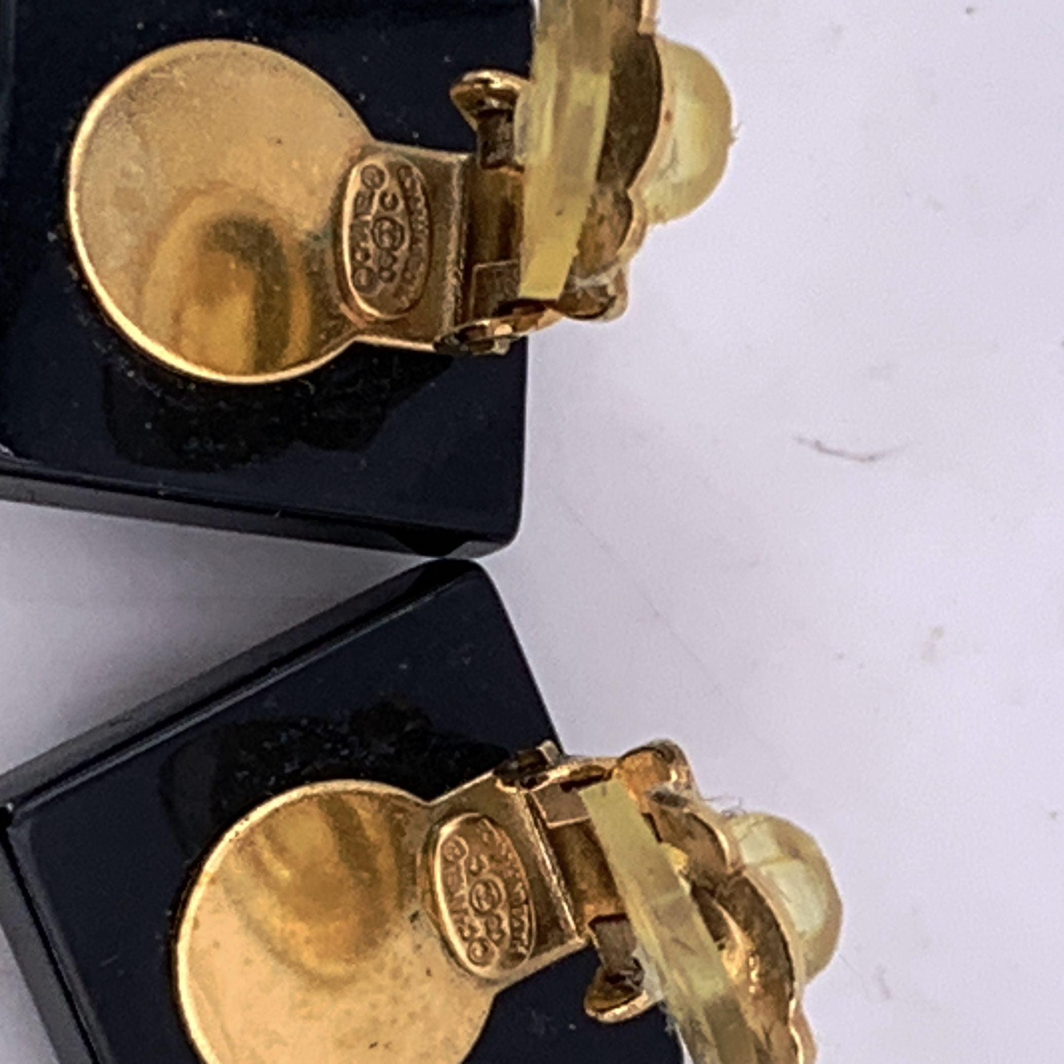 Chanel Vintage Black Square Small Studs Clip-On Earrings For Sale 2