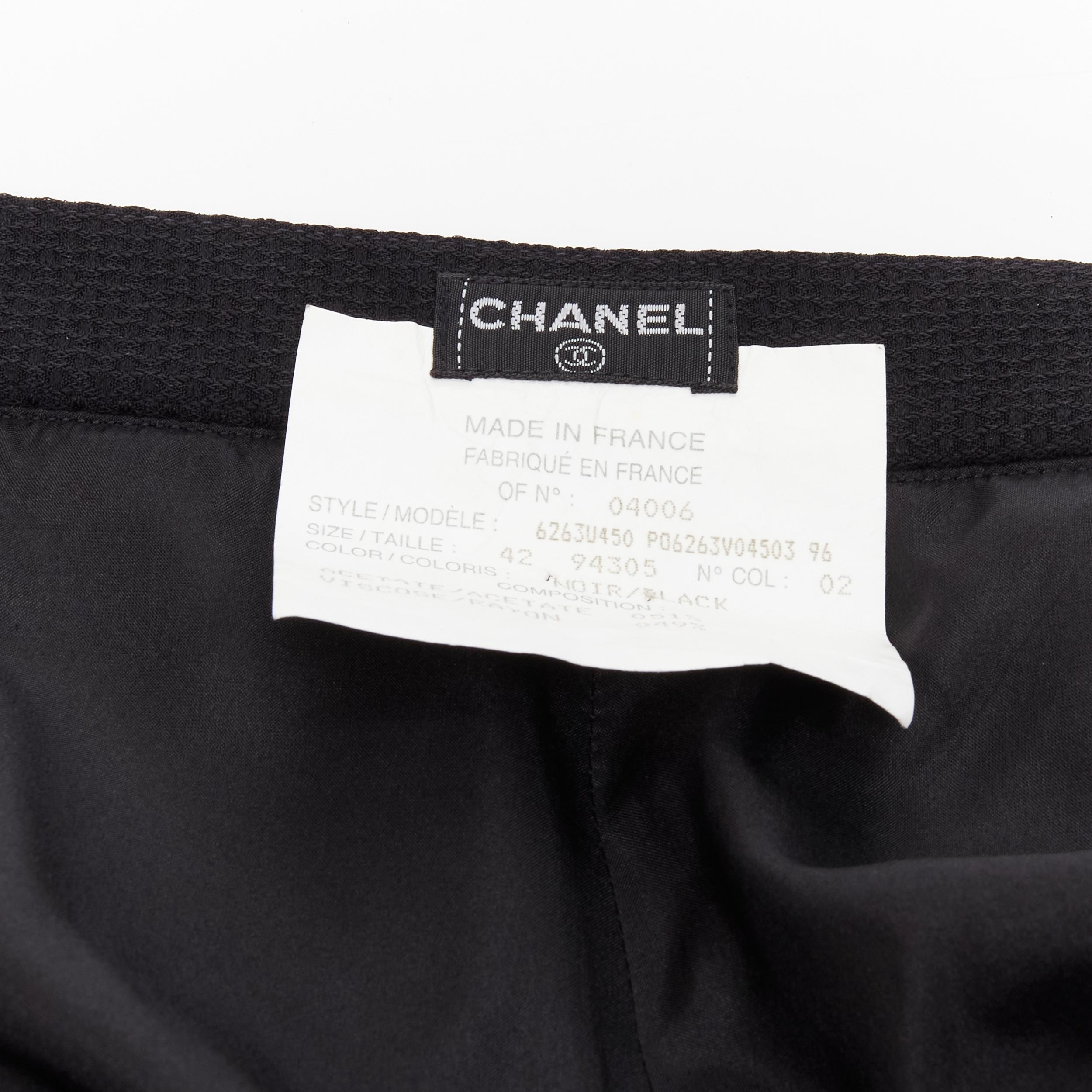 CHANEL Vintage black textured acetate viscose box pleat wide leg shorts FR42 L For Sale 3