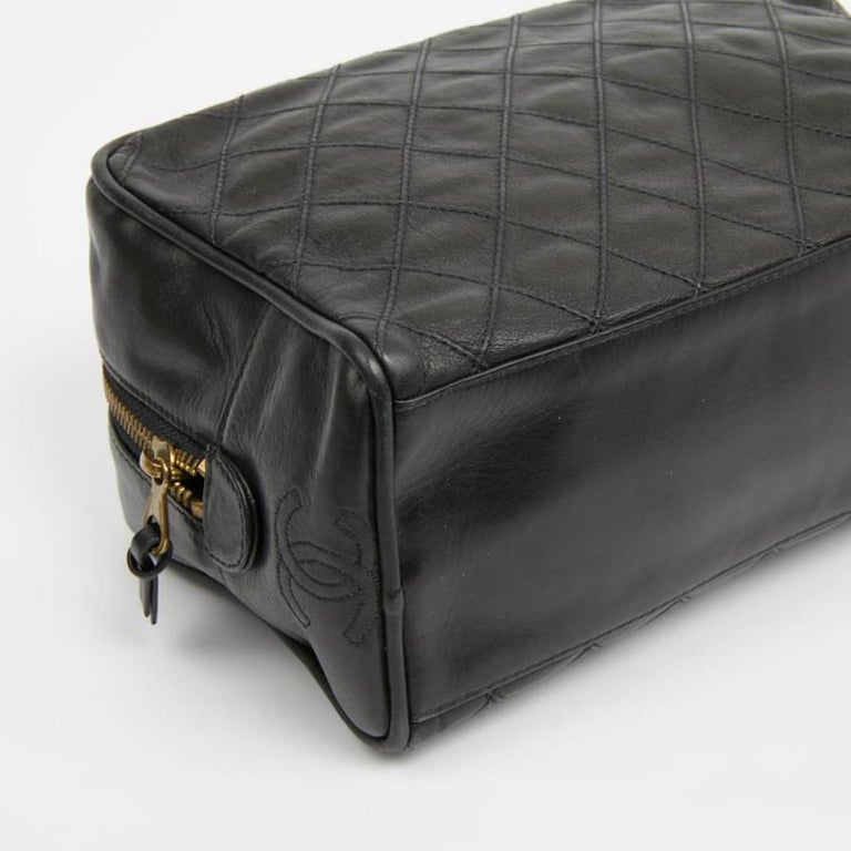 Vintage CHANEL black caviar leather cosmetic, makeup and toiletry purs – eNdApPi  ***where you can find your favorite designer vintages..authentic,  affordable, and lovable.
