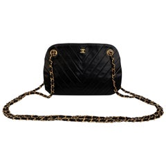 Chanel Vintage Black V Quilted Leather Shoulder Bag