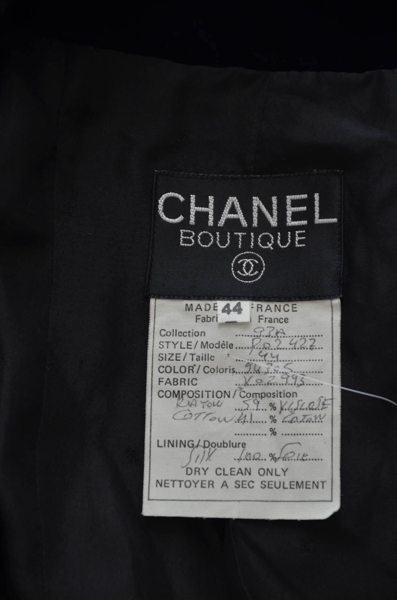 Women's Chanel Vintage Black Velvet Coat Mint As Senn On Claudia Schiffer 1993